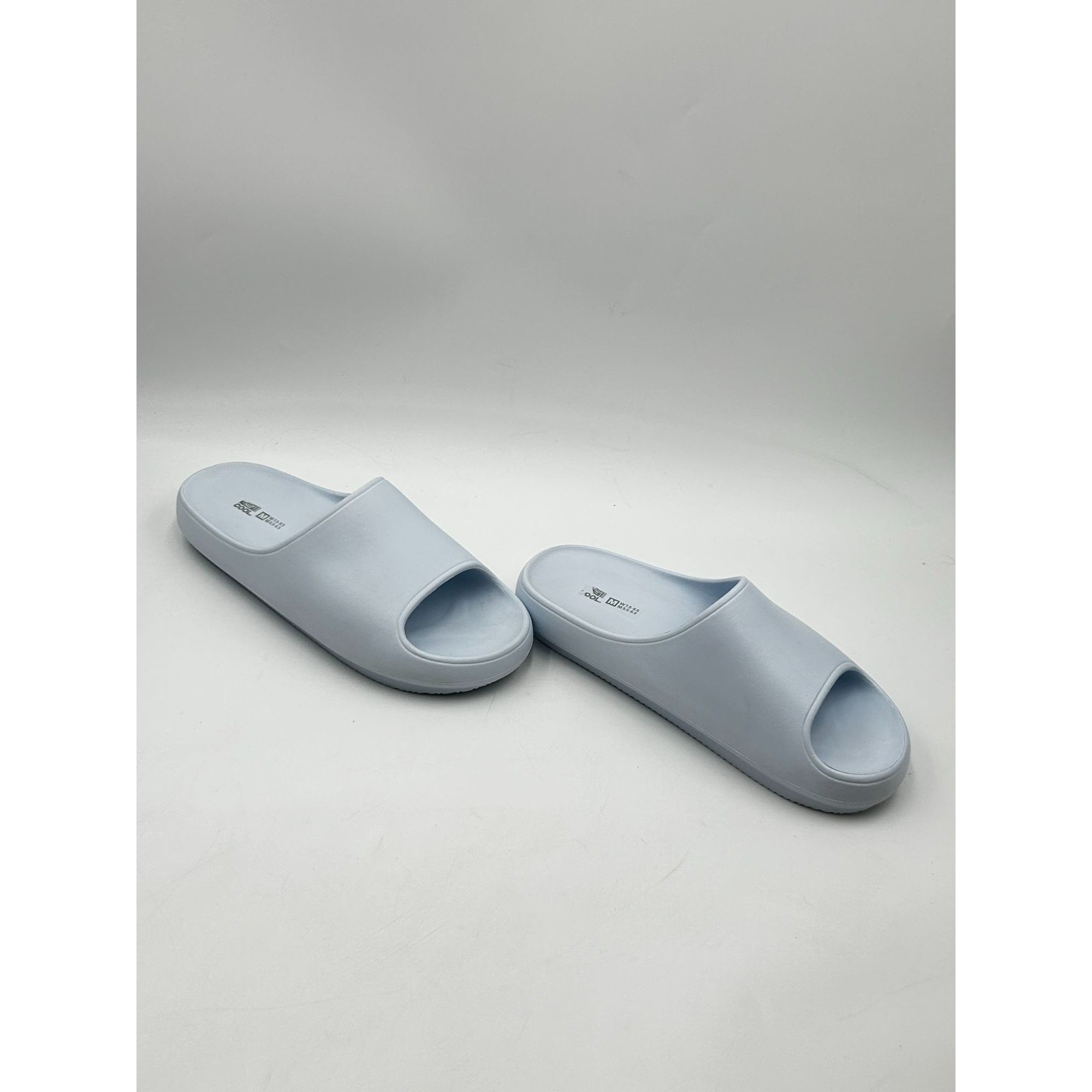 Other 32 Degrees COOL Slides Medium W 7.5-8.5 M 5.5-6.5 Light Blue Size US 7.5 / IT 37.5 - 5 Thumbnail