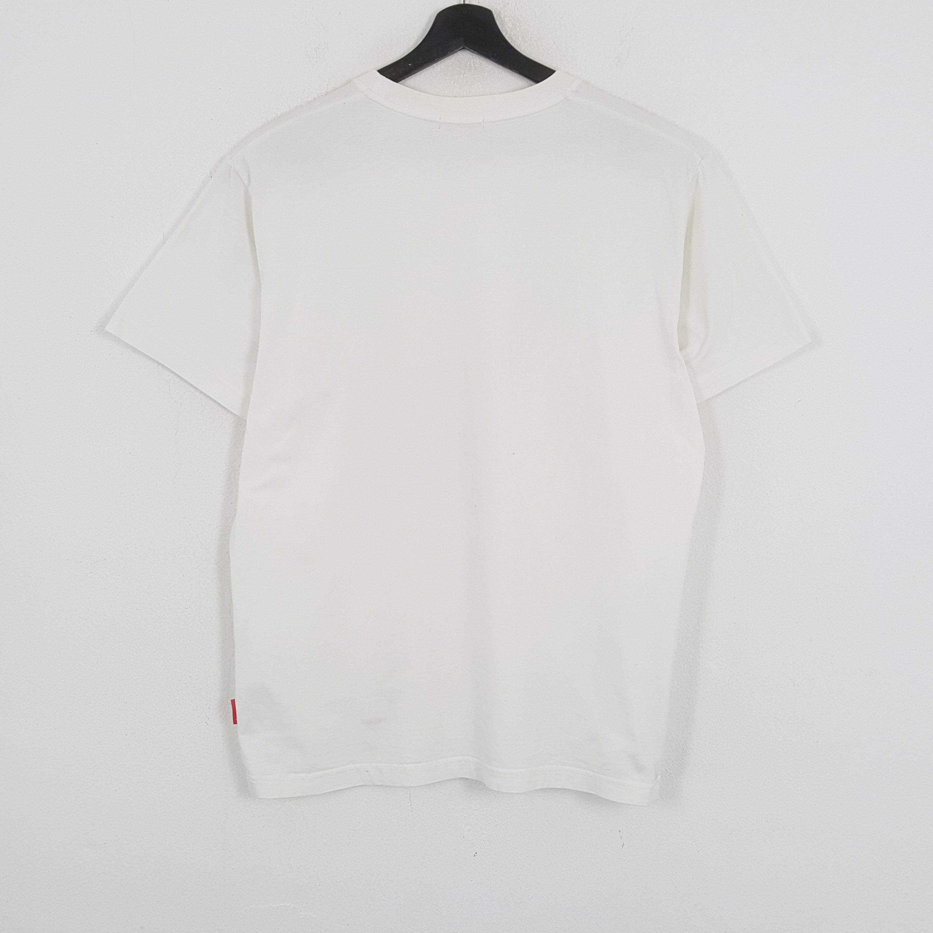 Barbara Kruger × Japanese Brand × Vintage BARBARA KRUGER x Japanese Brand Tshirt Size US XL / EU 56 / 4 - 3 Thumbnail