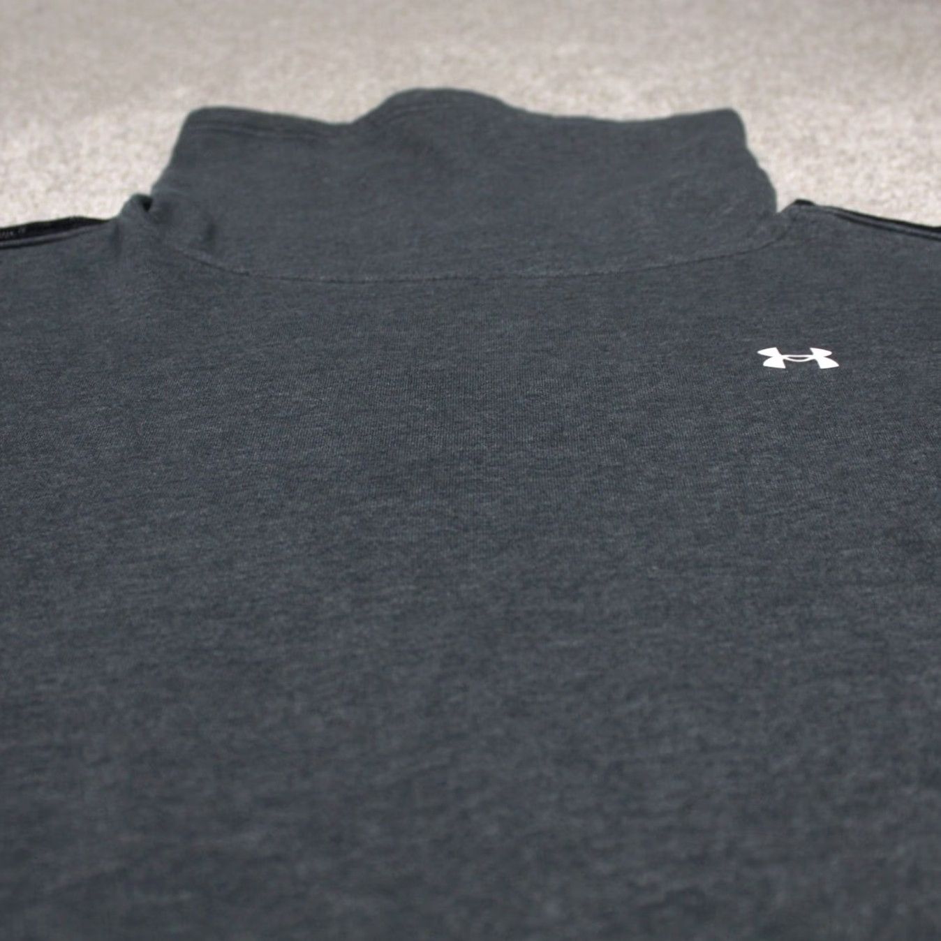 Under Armour Under Armour Sweatshirt Funnel Neck Taped Fleece Pullover Womens Medium Gray UA Pullover Size M / US 6-8 / IT 42-44 - 4 Thumbnail