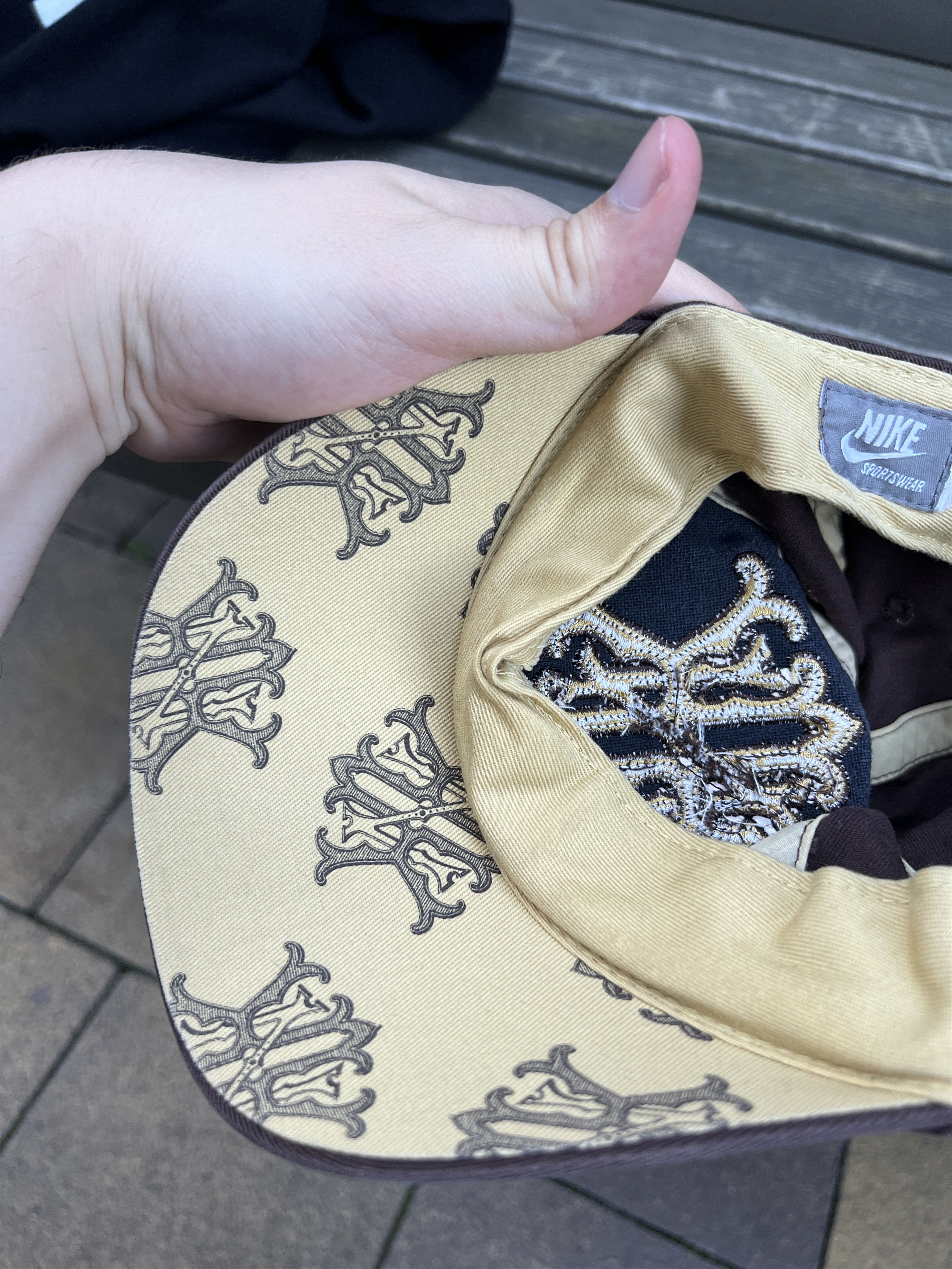 Nike Nike Sportswear Vintage Brown Faded Cap Size ONE SIZE - 11 Thumbnail
