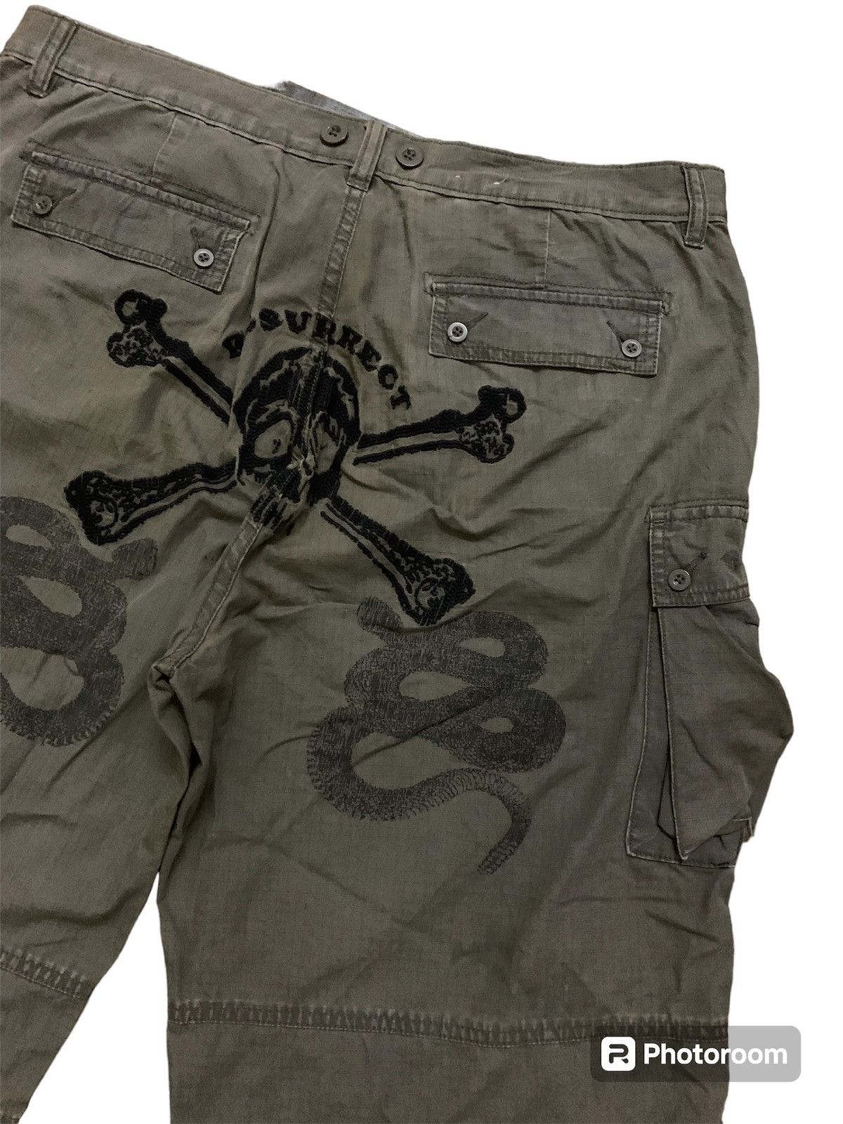 Calvin Klein Japanese Calvin Klein Skull Cargo Short Pant Size US 37 - 3 Thumbnail