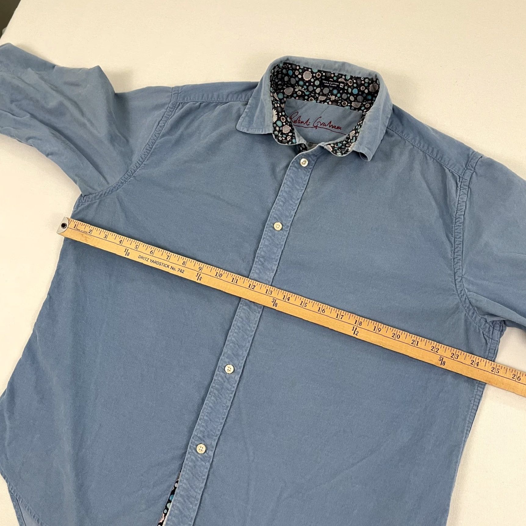 Robert Graham VINTAGE Robert Graham Shirt Men XL Blue Corduroy Button Up Preppy Casual Cotton L/S (Fair Condition) Size US XL / EU 56 / 4 - 4 Thumbnail