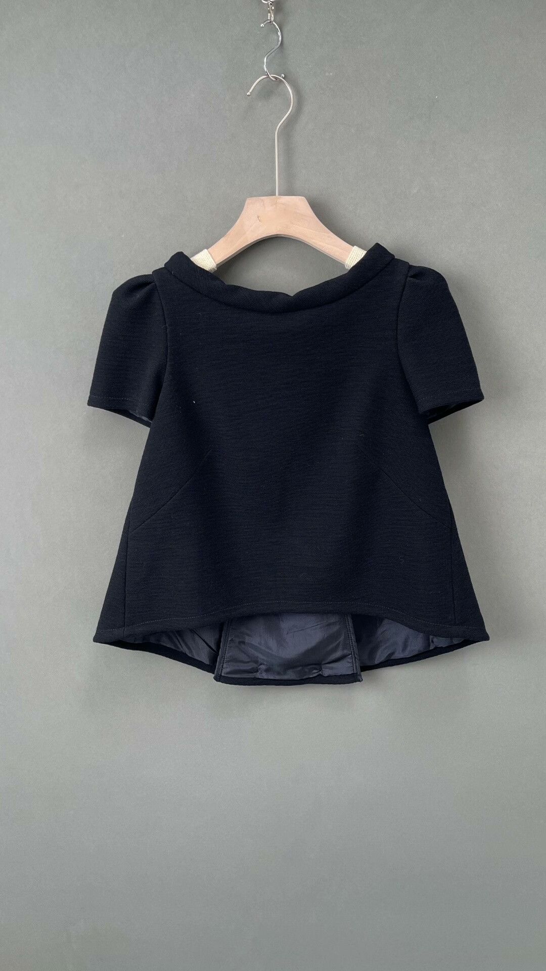 Prada Prada Black Wool Short-Sleeve Top Size S / US 4 / IT 40 - 1 Thumbnail