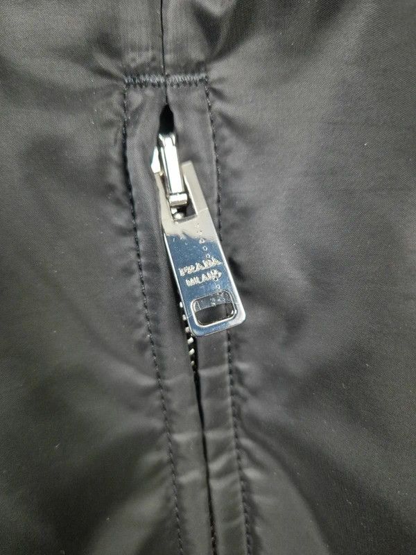 Prada Prada Men's Black Re-Nylon Full Zip Hoodie Raincoat Jacket L Size US L / EU 52-54 / 3 - 4 Thumbnail