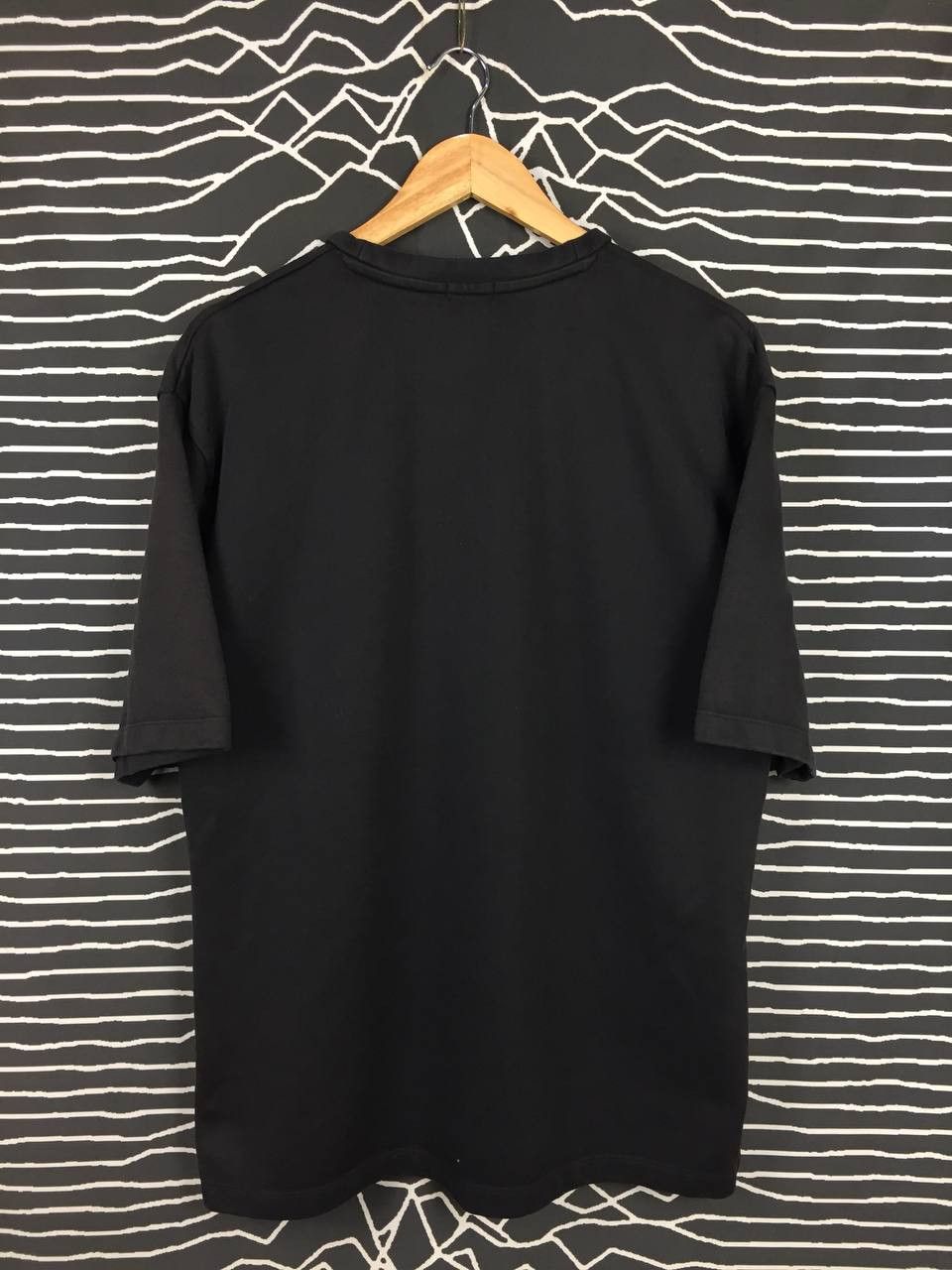 GU × Japanese Brand GU Plain Single Pocket Essential Tee Size US XL / EU 56 / 4 - 6 Thumbnail