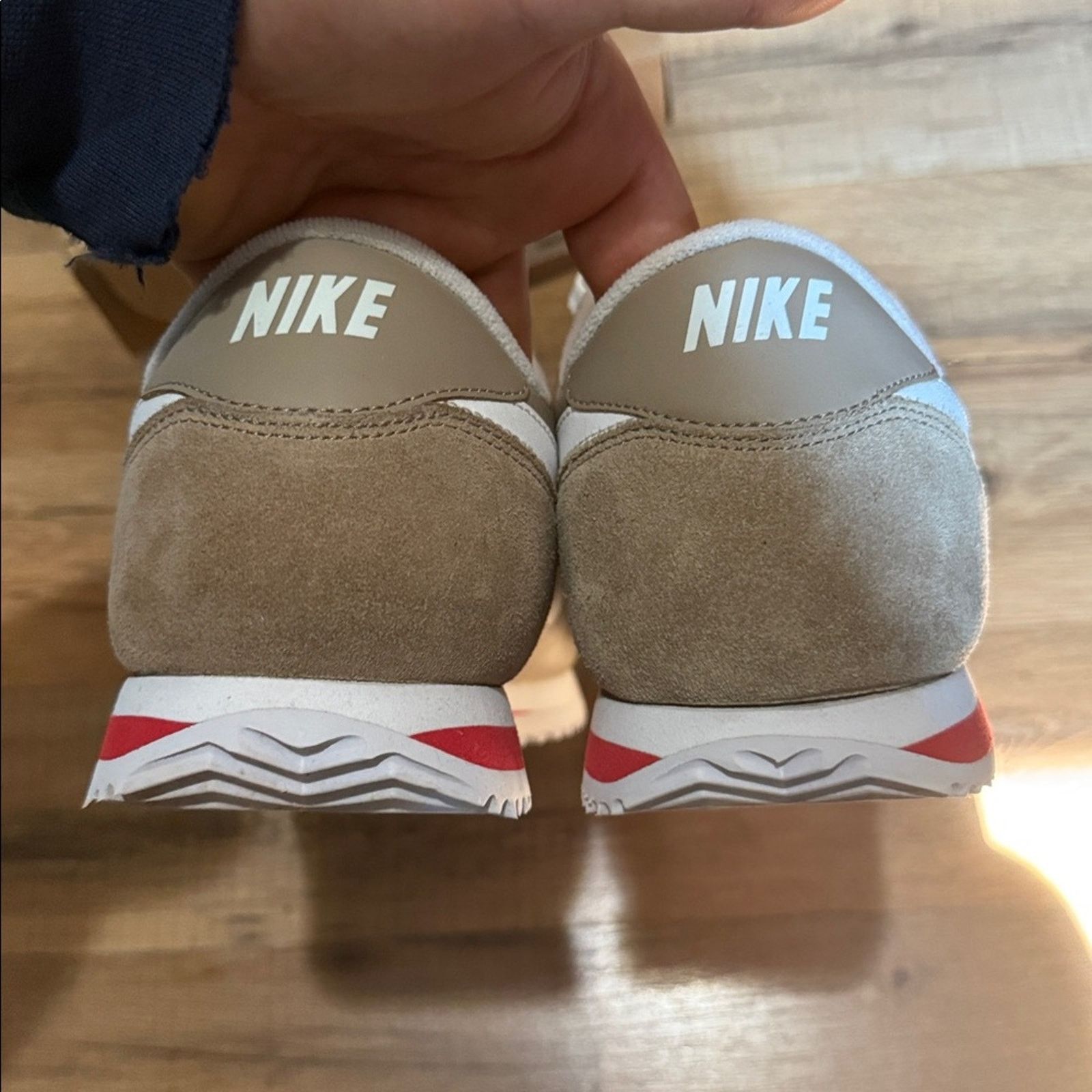 Nike 2010 Nike Cortez Basic Leather 0’6 Khaki Sport Red Size US 9.5 / EU 42-43 - 4 Thumbnail