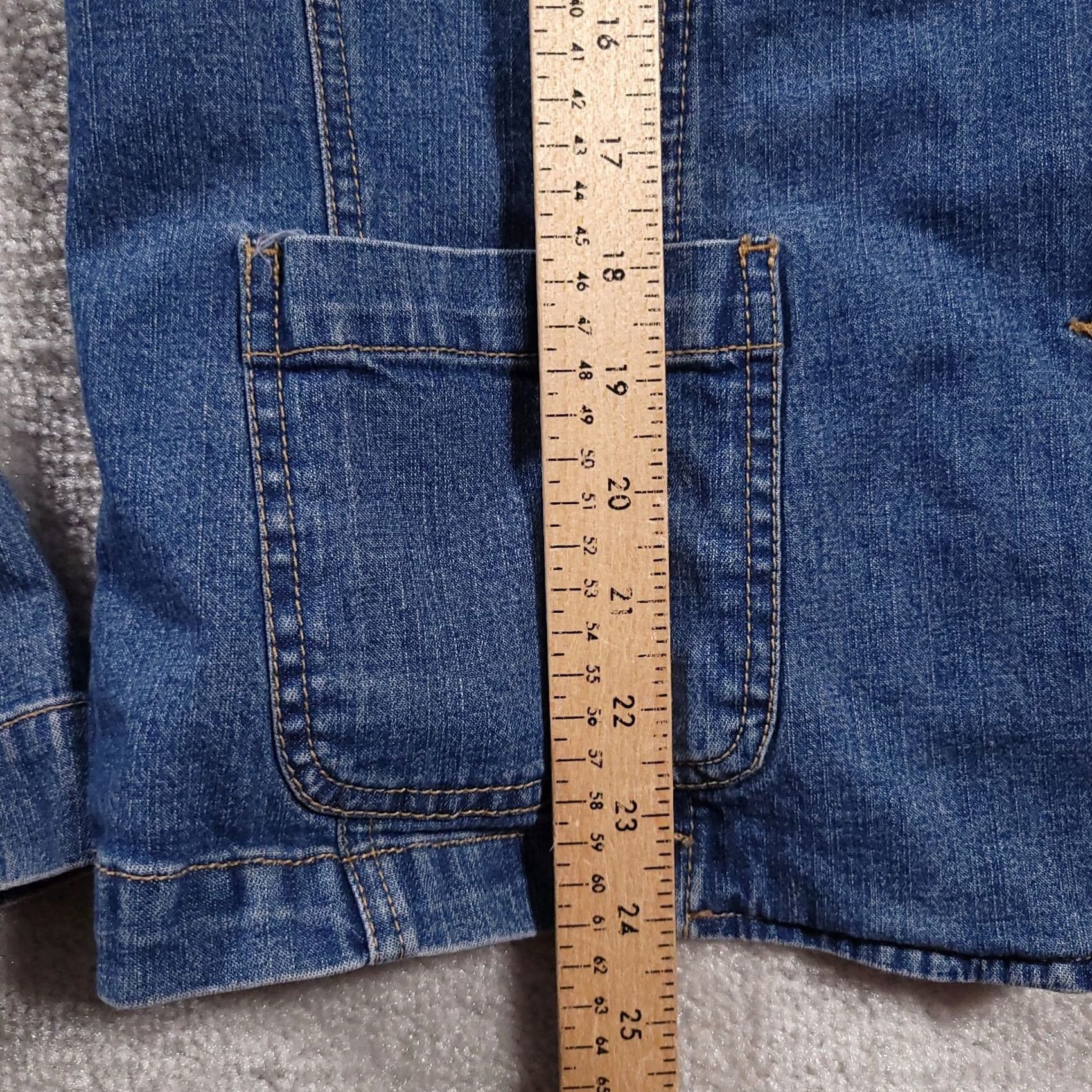Vintage SagHarbor Blue Jean Jacket Womens 4 Stretch Denim Button Up Pockets Collared Jacket Size 27" / US 4 / IT 40 - 6 Thumbnail