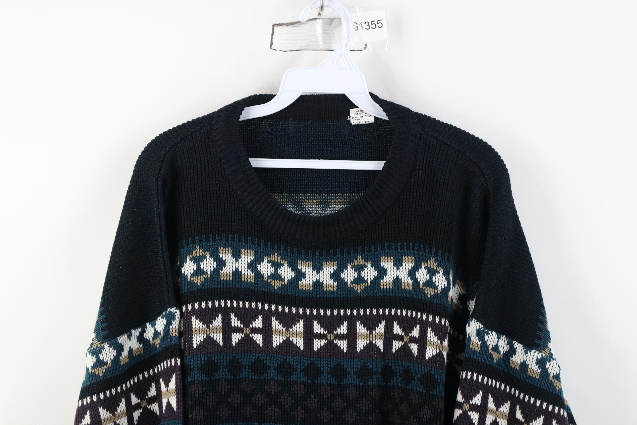 Vintage Vintage 90s Streetwear Fit Fair Isle Geometric Knit Sweater Size XL / US 12-14 / IT 48-50 - 2 Thumbnail