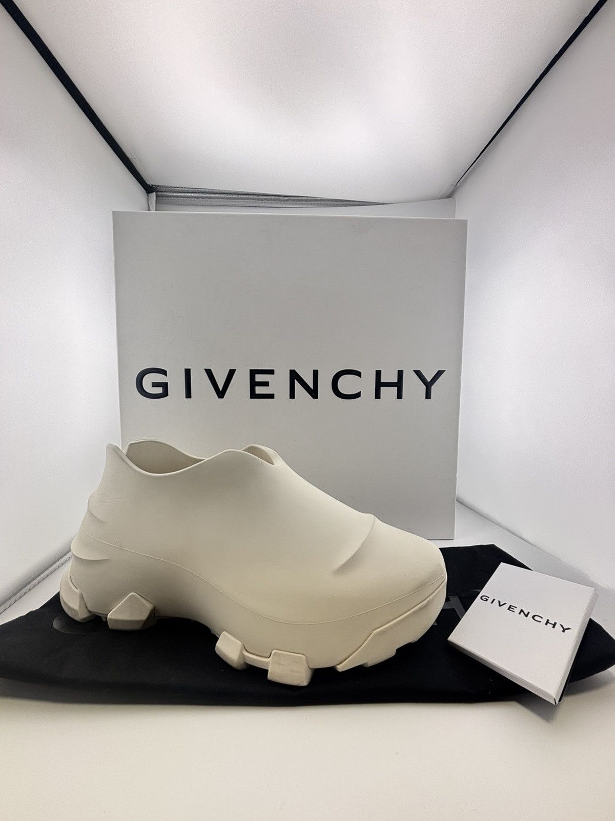 Givenchy GIVENCHY IVORY CLOG USED SIZE 9 Size US 9 / EU 42 - 1 Thumbnail