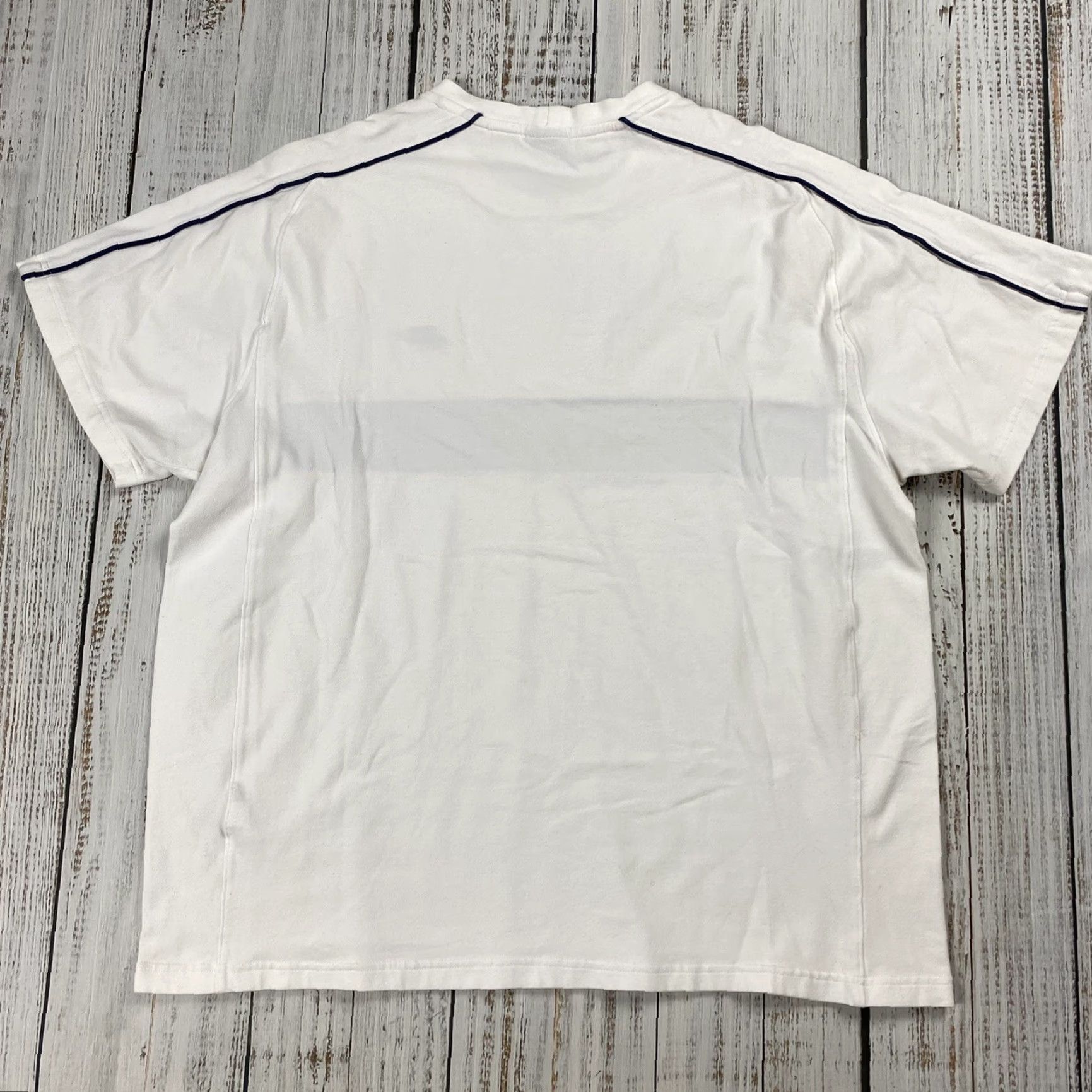 Nike Vintage Nike Y2K White T-Shirt Mens Large 1990s Cotton Blend Stripe Embroidered Sportswear Size US L / EU 52-54 / 3 - 6 Thumbnail