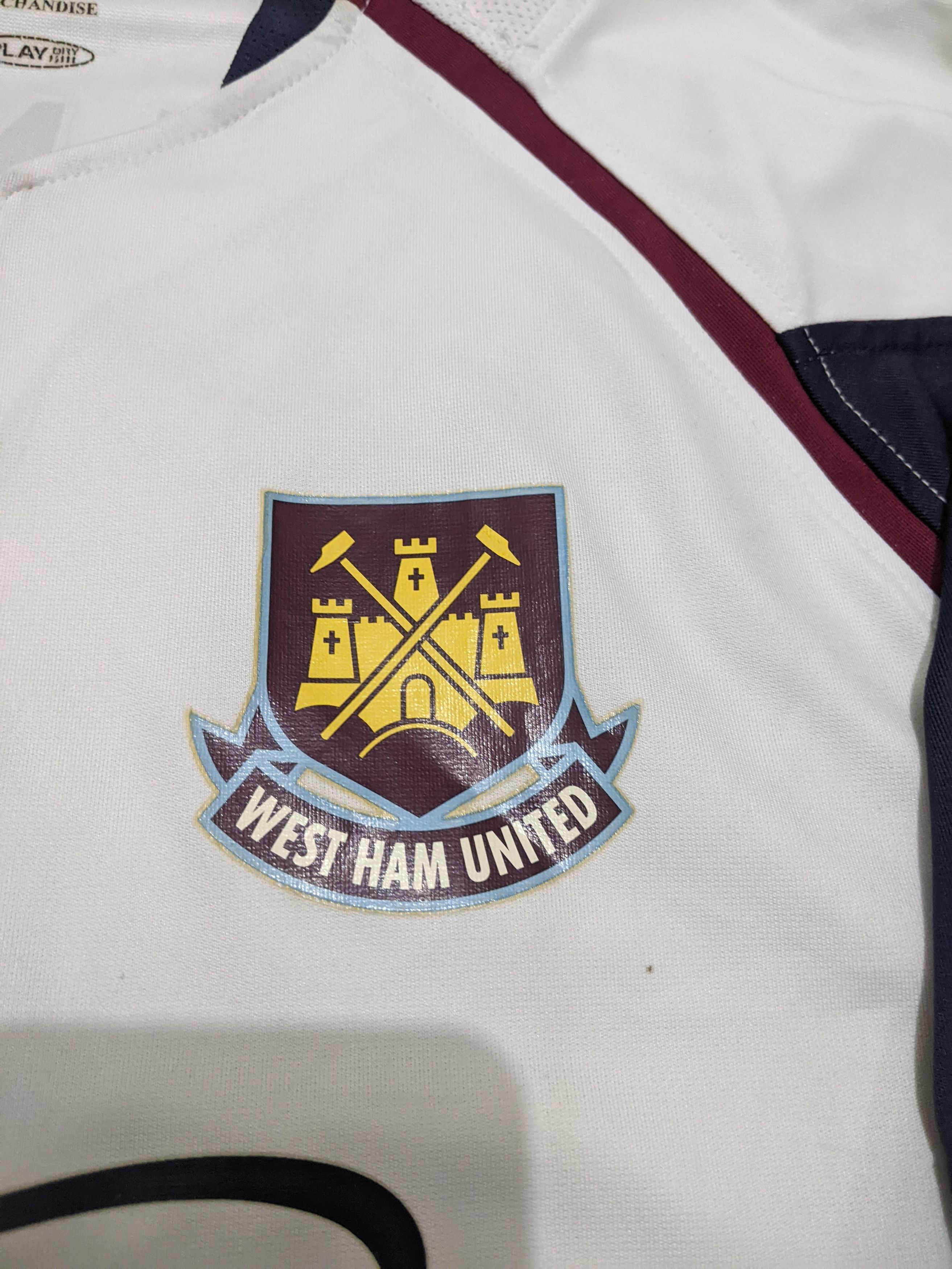 Reebok West ham 2005-07 away Sheringham Jersey football shirt Size US M / EU 48-50 / 2 - 6 Thumbnail