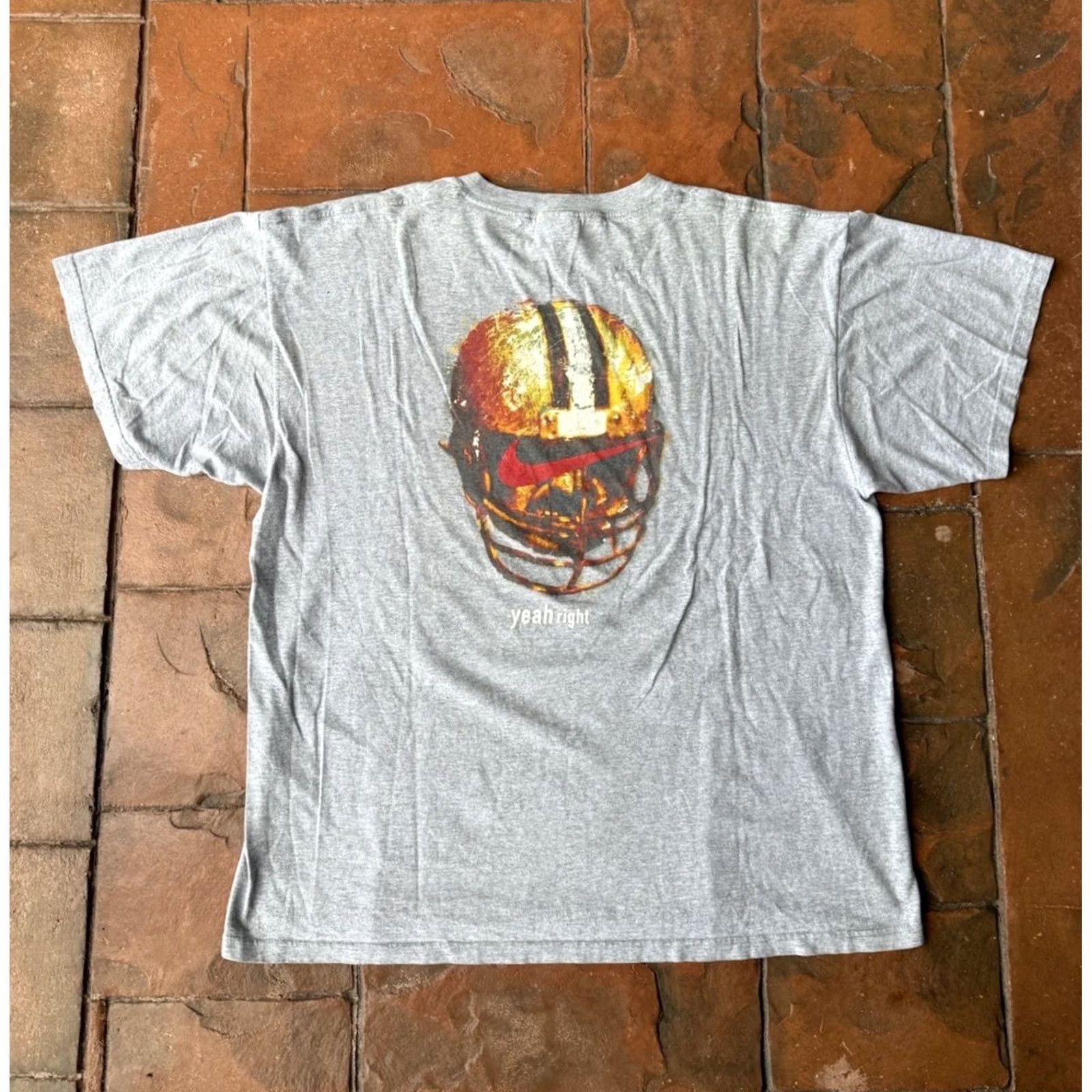 Nike VINTAGE Nike Football Helmet Inherit The Earth T-Shirt Large Men Shirt 90s Sports Graphic Print Gray Cotton Crew Neck Short Sleeve Logo Size US L / EU 52-54 / 3 - 2 Thumbnail