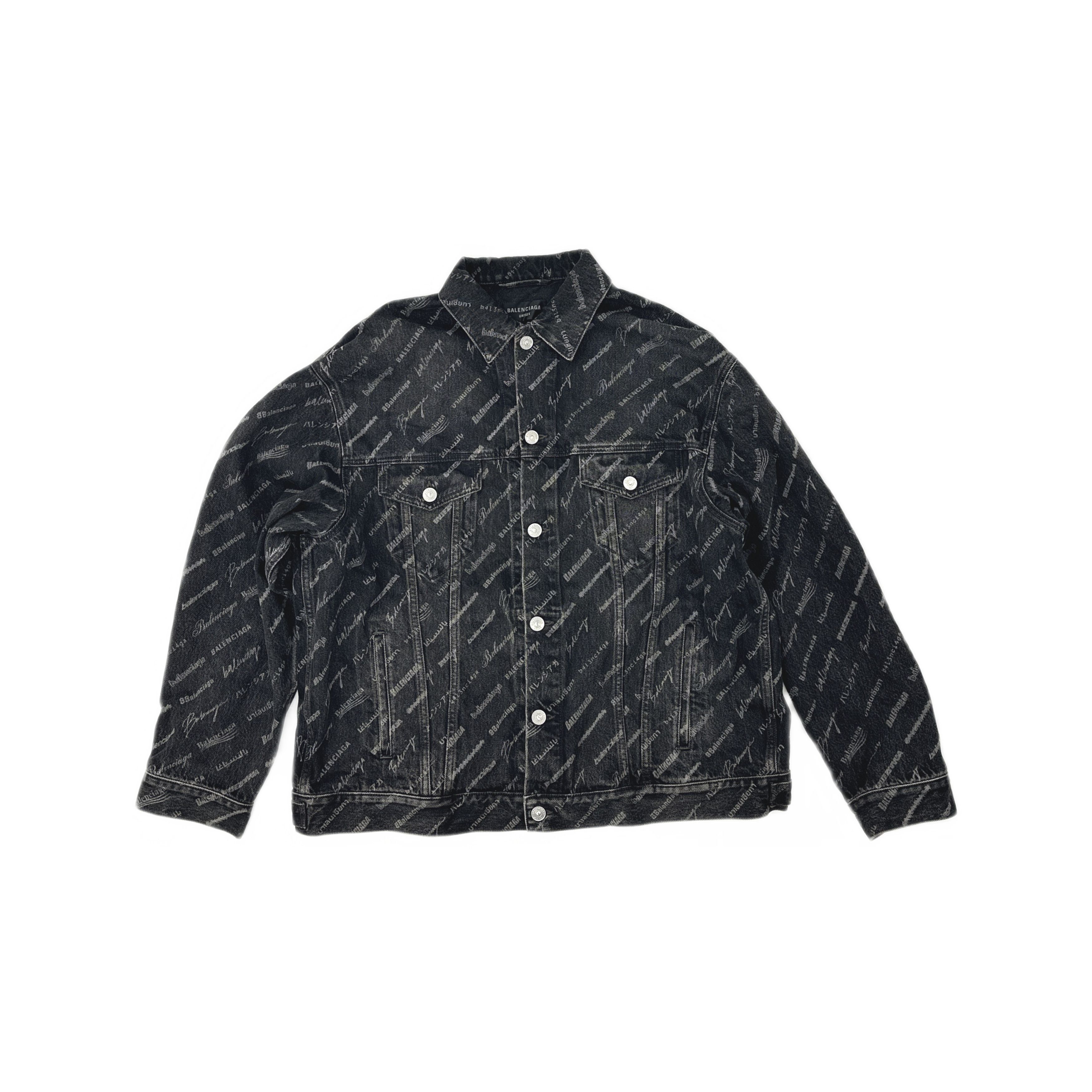 Balenciaga o1w1db11125 Allover Logo Oversized Jacket in Black 