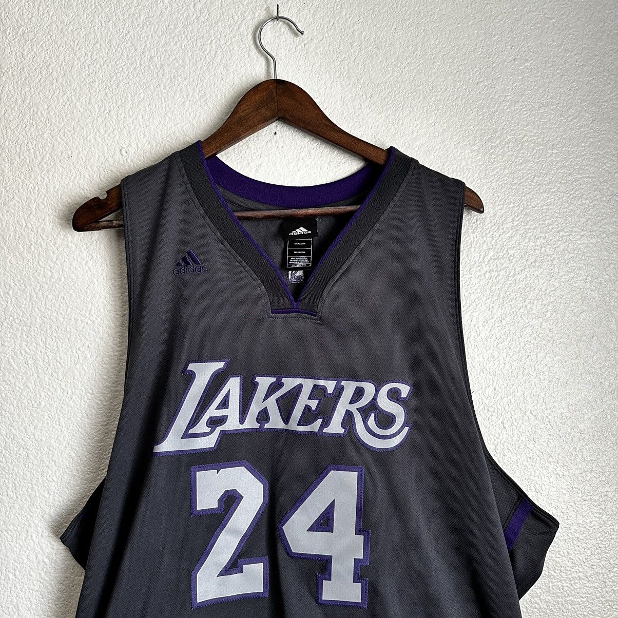 #24 Kobe Bryant LA Lakers Jersey Men's Size store XXL