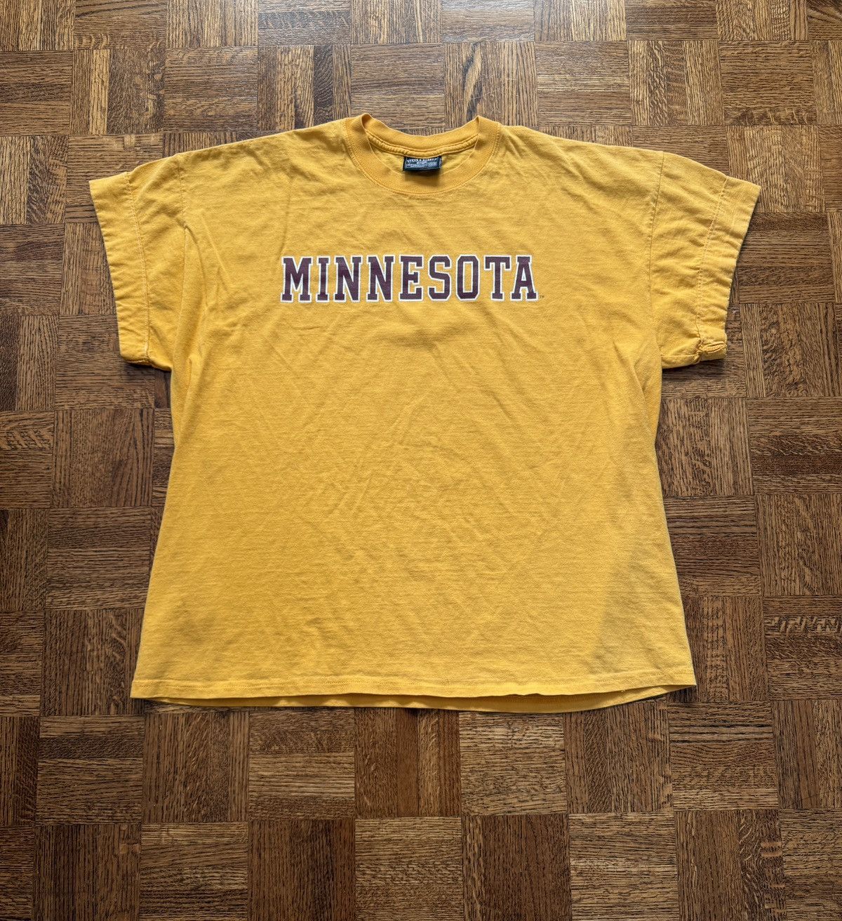 Vintage Vintage Y2K University of Minnesota Graphic Tee Size US XXL / EU 58 / 5 - 1 Thumbnail