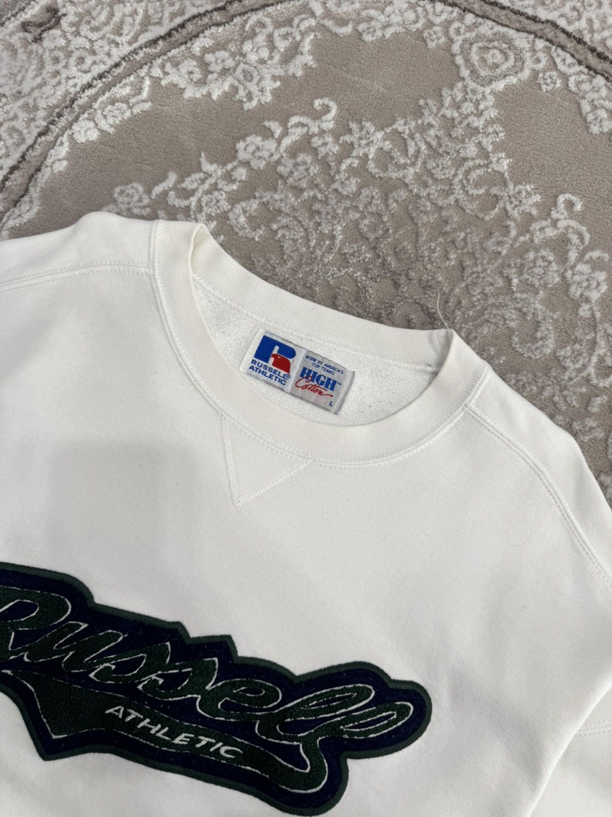 Russell Athletic Vintage 90s Baggy Boxy Russell Athletic Sweatshirt Size US L / EU 52-54 / 3 - 4 Thumbnail