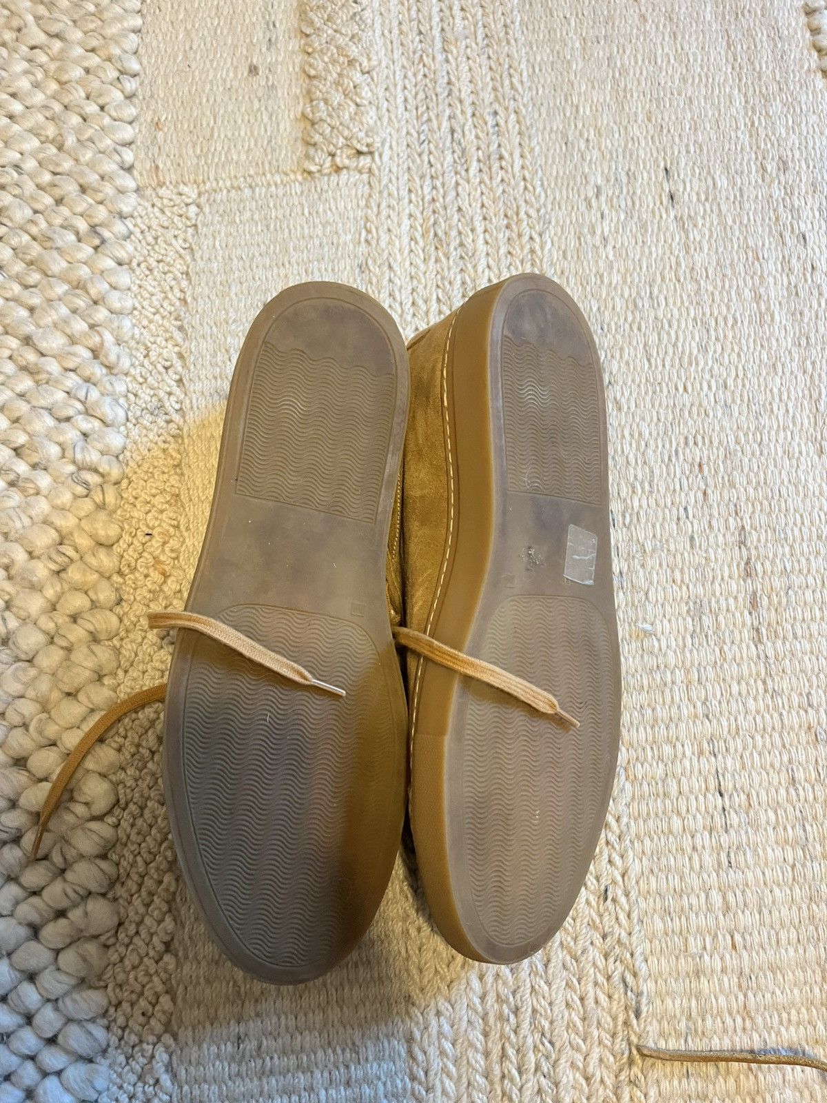 Common Projects Common Projects Achilles Tan Suede Size US 9 / EU 42 - 3 Thumbnail