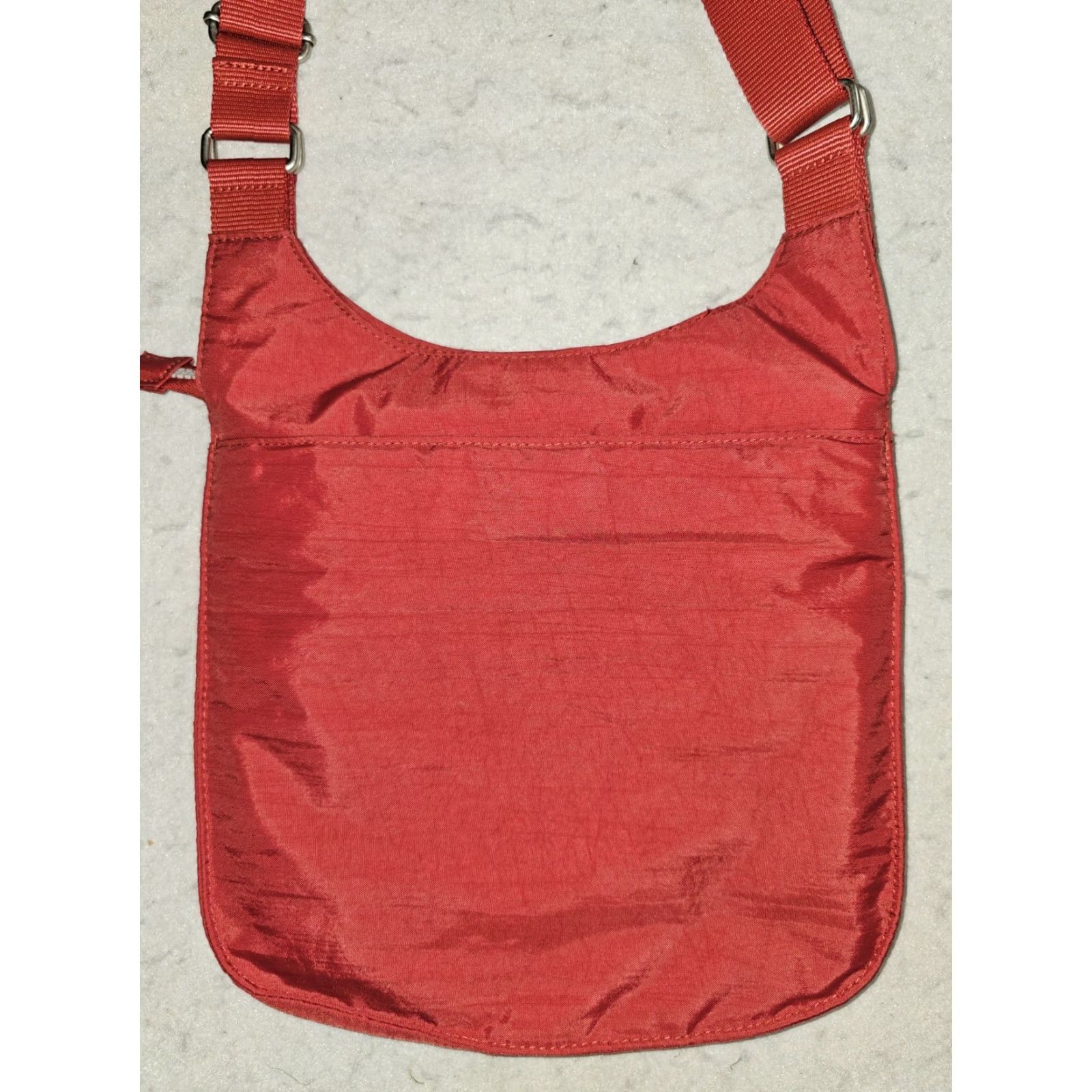 Vintage baggallini Signature Red Nylon Crossbody Bag Medium Blue Lining Size ONE SIZE - 6 Thumbnail
