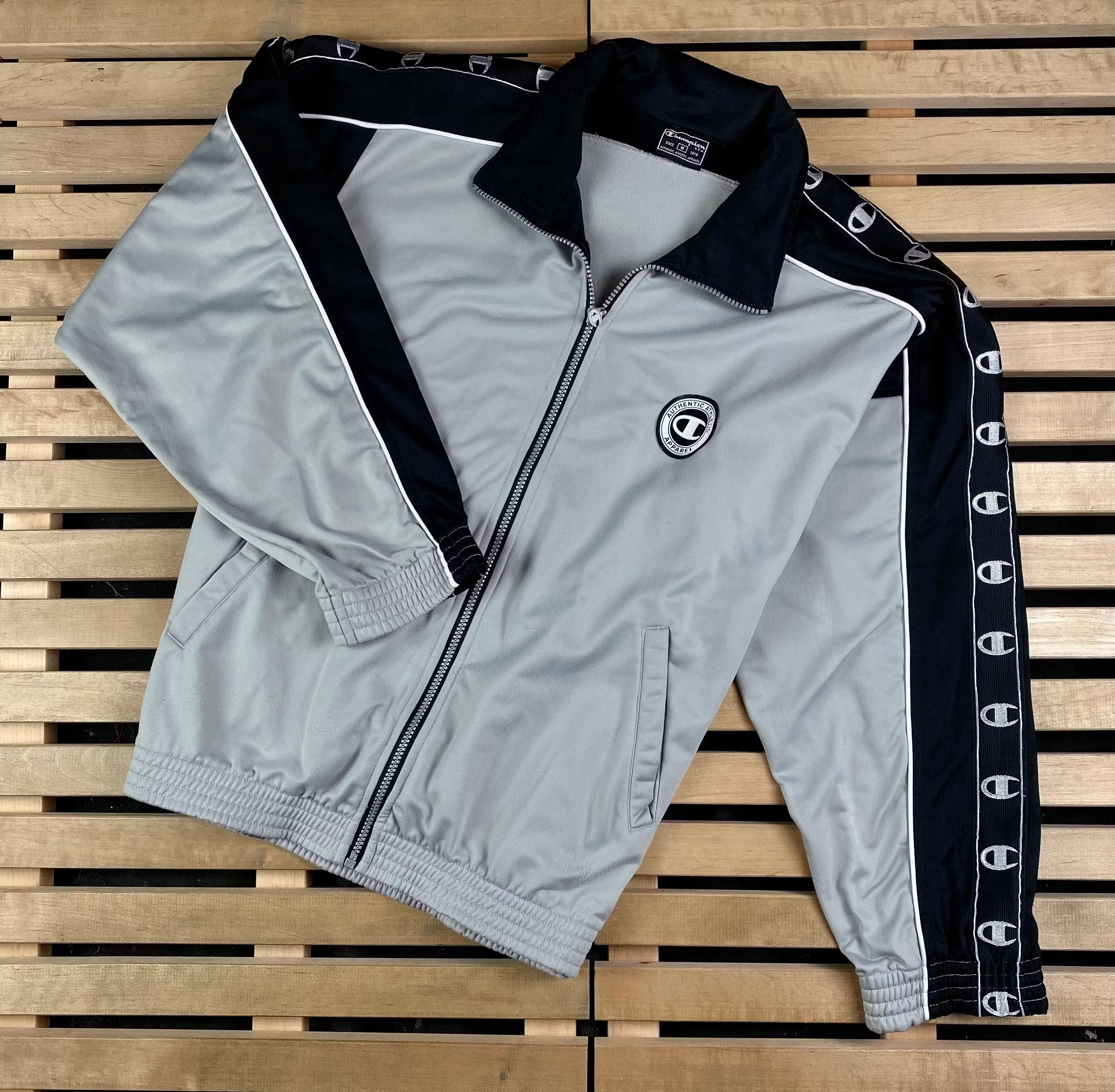 Champion × Vintage Mens Bomber Jacket Champion Vintage Size M Size US M / EU 48-50 / 2 - 1 Thumbnail