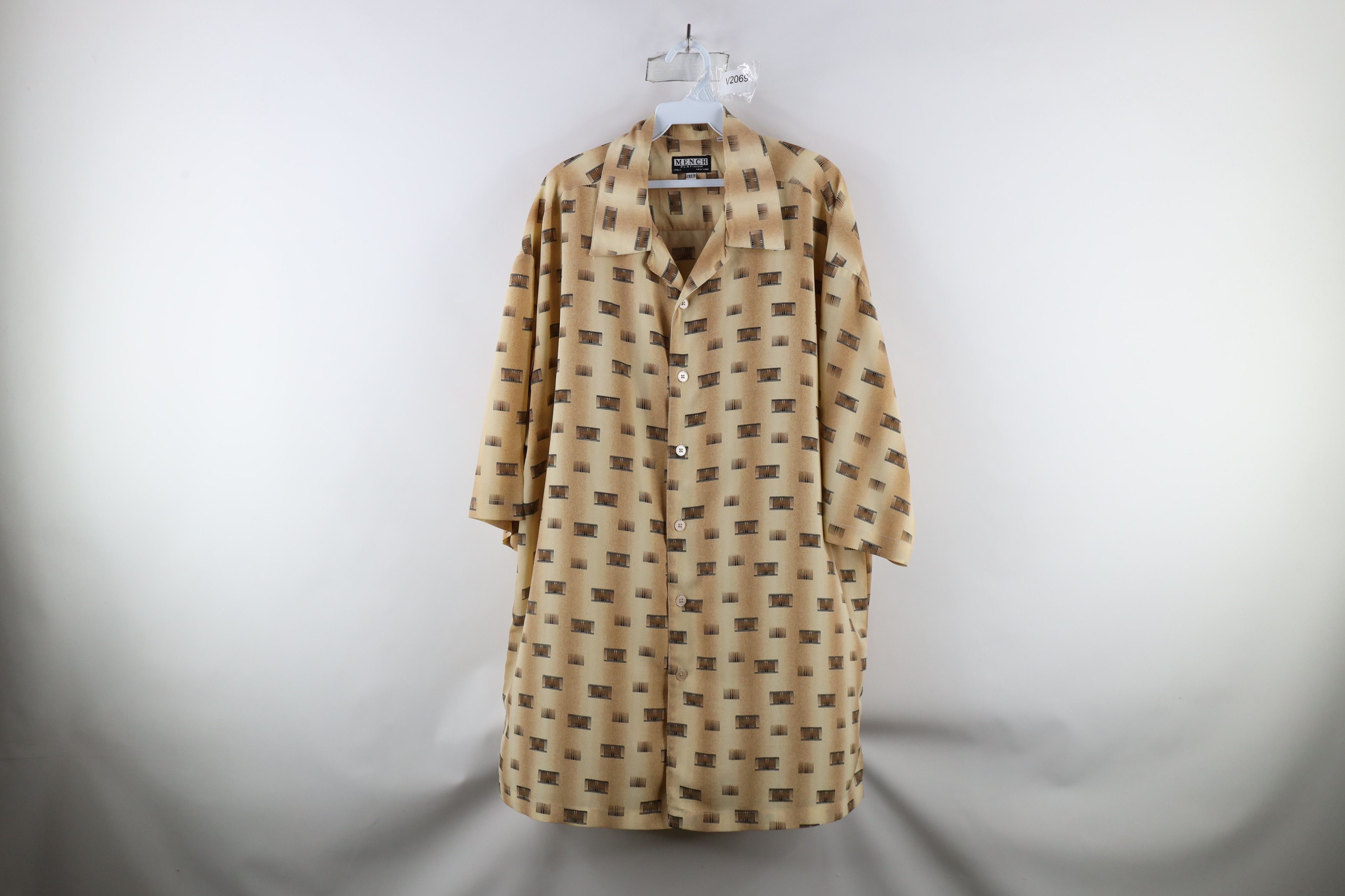 Vintage Vintage 90s Streetwear Camp Collar Short Sleeve Button Shirt Size US XXL / EU 58 / 5 - 1 Thumbnail