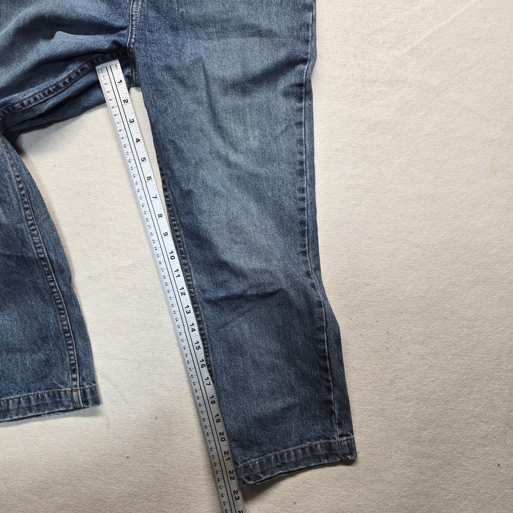 Vintage A.N.A Capri Jeans Low Rise Medium Wash Women's Size 4 Blue Capri Jeans 5-Pocket Denim Vintage: No Mens Womens Boys Girls Size 27" / US 4 / IT 40 - 6 Thumbnail
