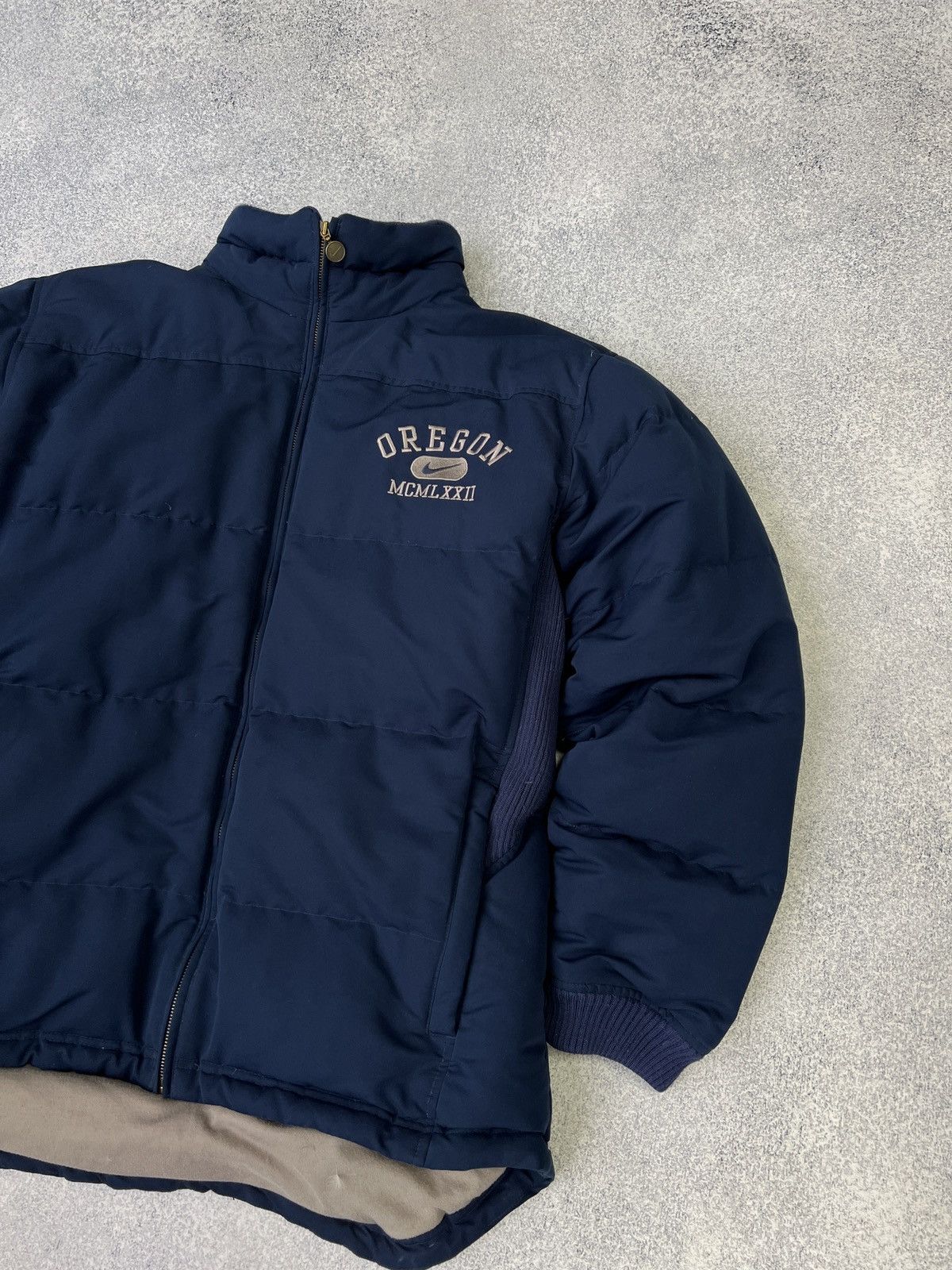 Nike × Vintage Vintage Nike Oregon blue Down Puffer jacket Size US XL / EU 56 / 4 - 4 Thumbnail