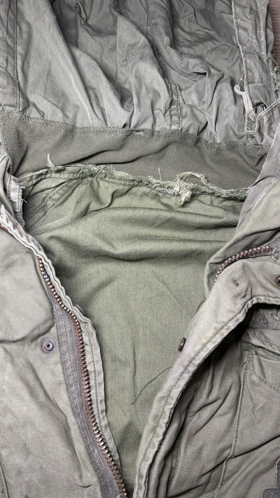 Other Vintage U.S. Air Force M-1965 Field Jacket With Patches Size US XL / EU 56 / 4 - 5 Thumbnail