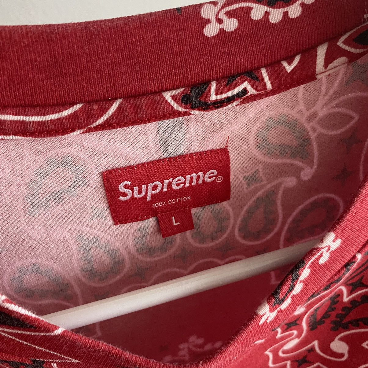 Supreme Supreme Red Bandanna S/S Top Tee Size US L / EU 52-54 / 3 - 4 Thumbnail