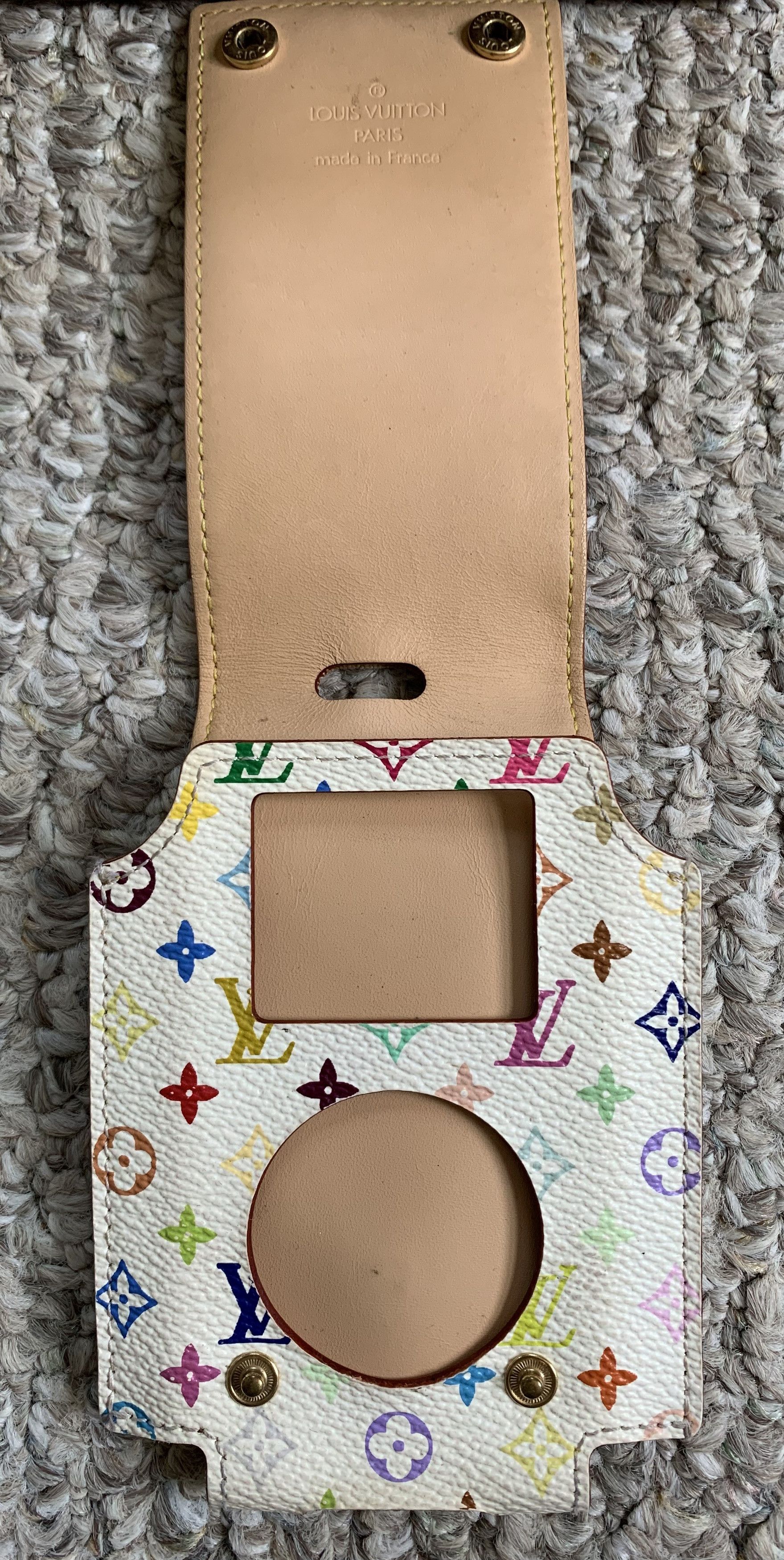 Louis Vuitton × Takashi Murakami S/S 2003 Louis Vuitton x Murakami Monogram Ipod Case Size ONE SIZE - 3 Thumbnail