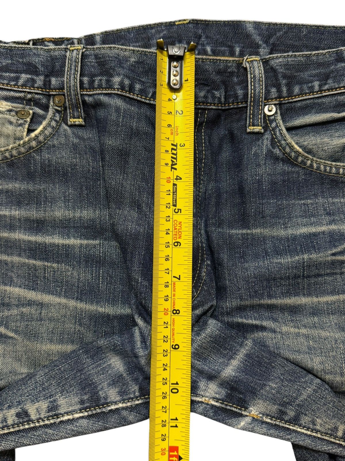 Uniqlo Vintage Y2K Japanese Uniqlo Faded Whiskers Wash Relaxed Fits Size US 32 / EU 48 - 11 Thumbnail