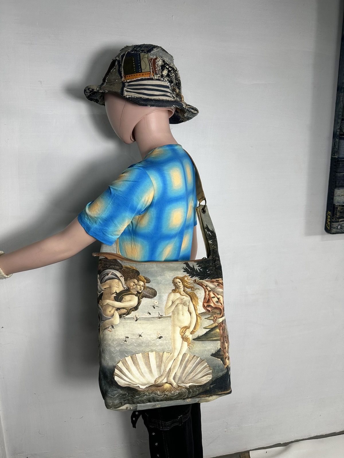 Vintage Birth Of Venus Naked Art Bag Made In Italy Size ONE SIZE - 1 Thumbnail