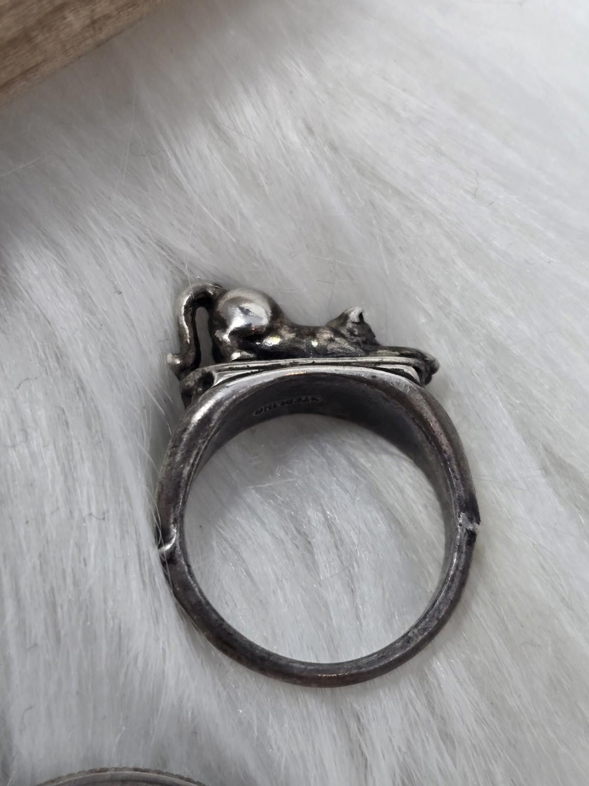 The Unbranded Brand Vintage Sterling Silver 3D Figural Crouching Cat Ring Size ONE SIZE - 8 Thumbnail