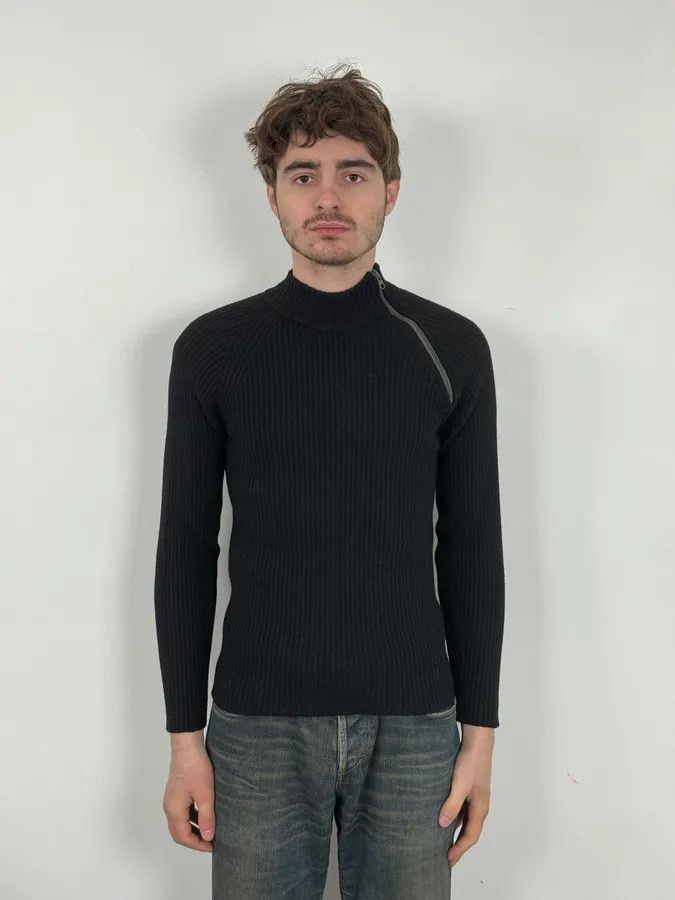 Emporio Armani 2000s Armani Neck Zip Wool Black Sweater Size US S / EU 44-46 / 1 - 2 Thumbnail