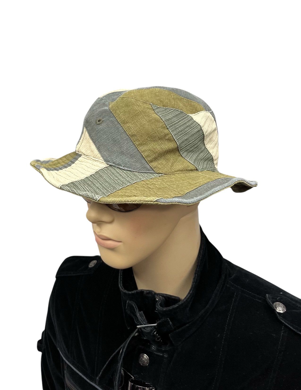 Designer 🔥FYE PATCHWORK REVERSIBLE Bucket Hat Inspired By Kapital Size ONE SIZE - 1 Thumbnail