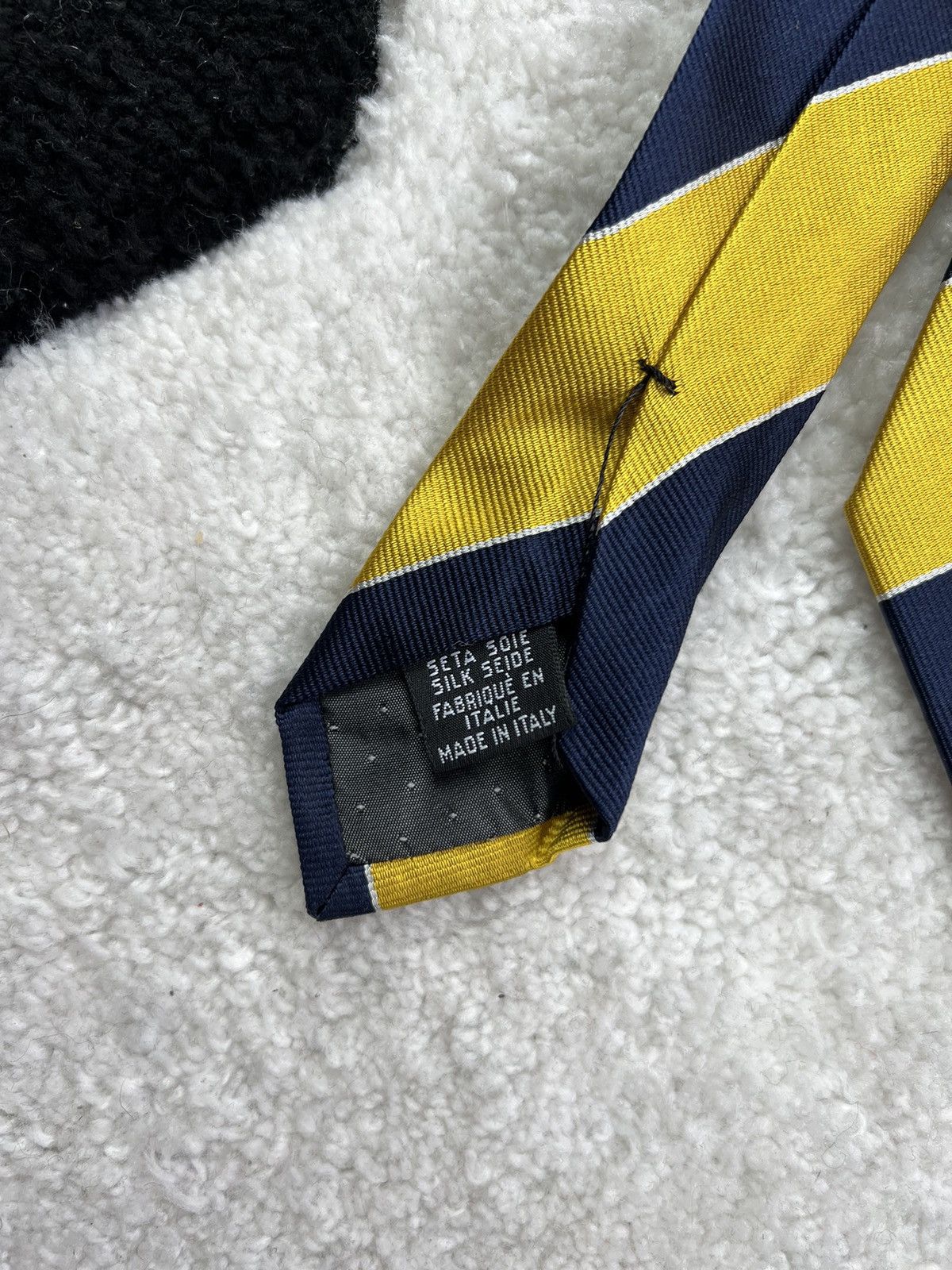 Yves Saint Laurent Vintage YSL Yves Saint Laurent Silk Geometric Luxury Tie Size ONE SIZE - 6 Thumbnail