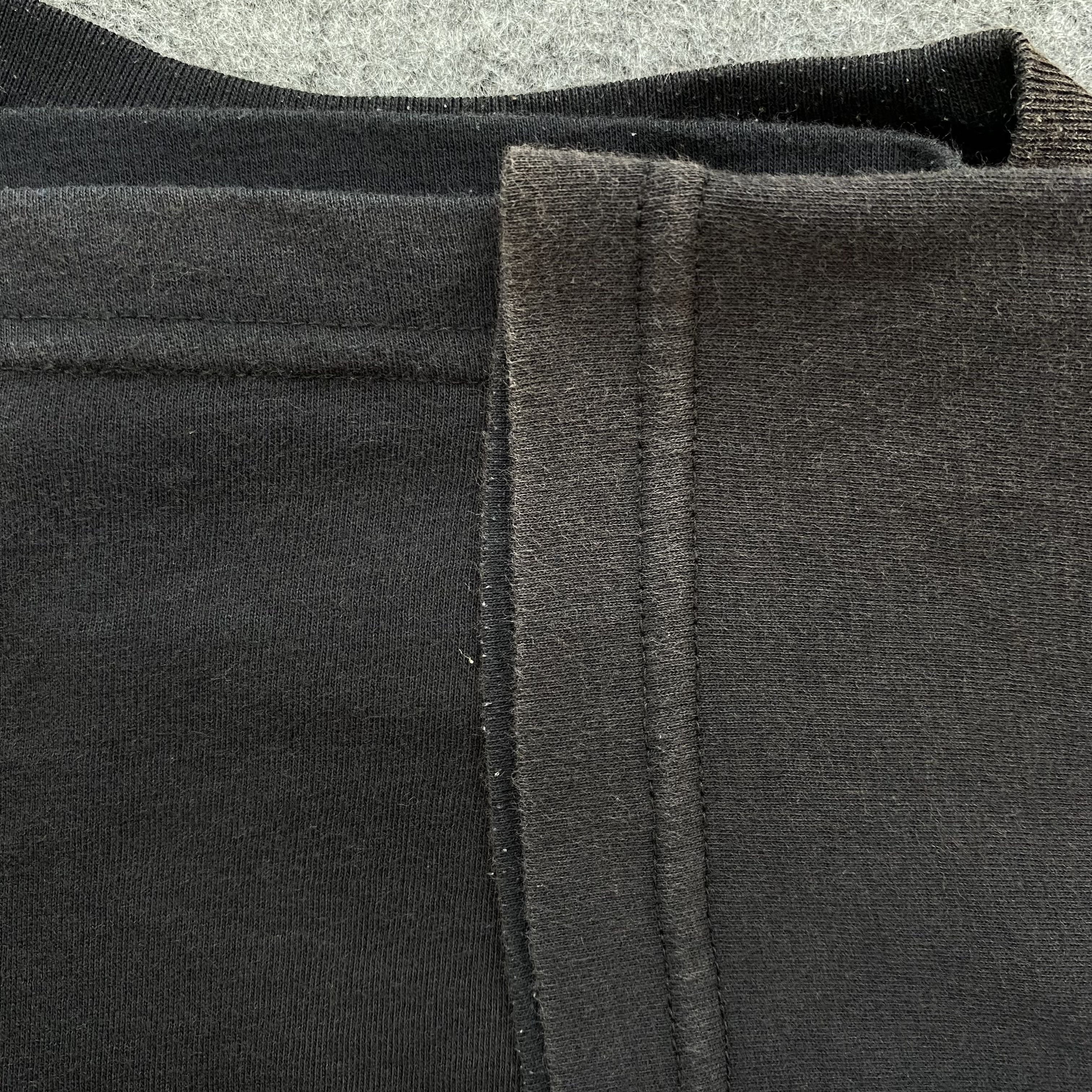 Oakley Oakley Sun Faded Black T-shirt-N007 Size US L / EU 52-54 / 3 - 16 Thumbnail