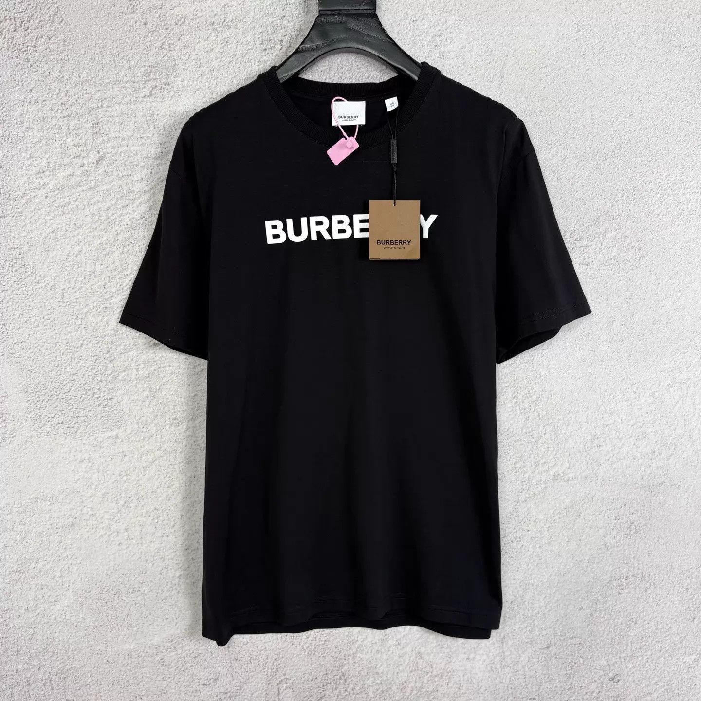 Burberry BURBERRY Black Logo Short Sleeve Tee XS Size US XS / EU 42 / 0 - 1 Thumbnail