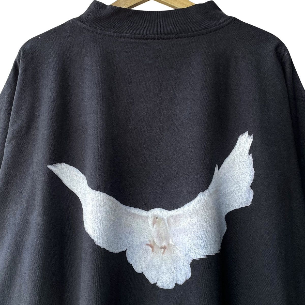Balenciaga × Gap × Yeezy Yeezy X GAP 2022 3/4 Black Dove Oversize Tee Size US M / EU 48-50 / 2 - 5 Thumbnail