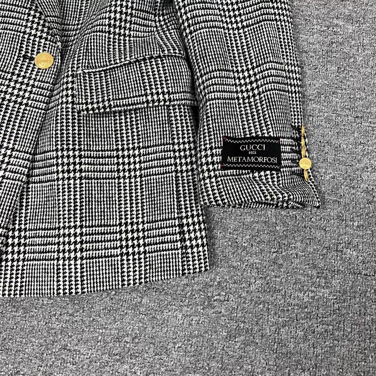 Gucci Gucci Double-Breasted Gold PW Check Wool Suit 40 99new Size S / US 4 / IT 40 - 5 Thumbnail