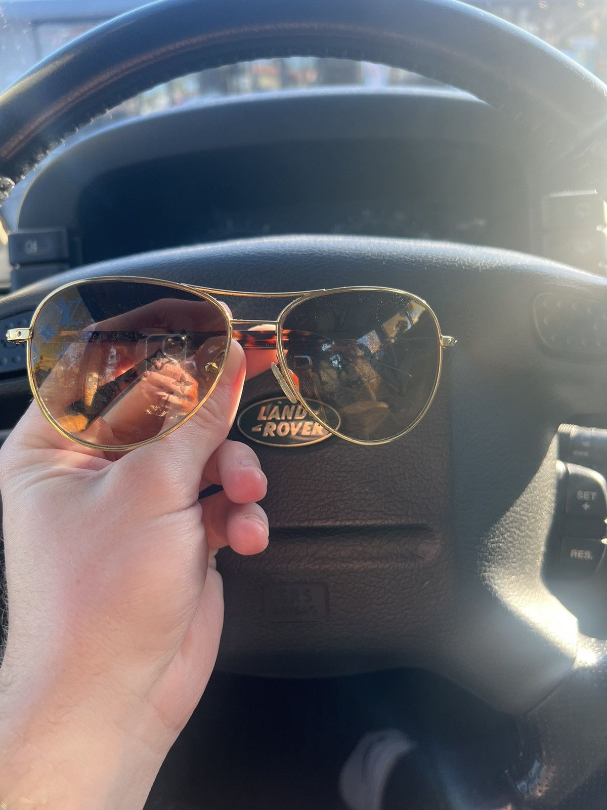 Louis Vuitton Louis Vuitton Pilot sunglasses Size ONE SIZE - 1 Thumbnail