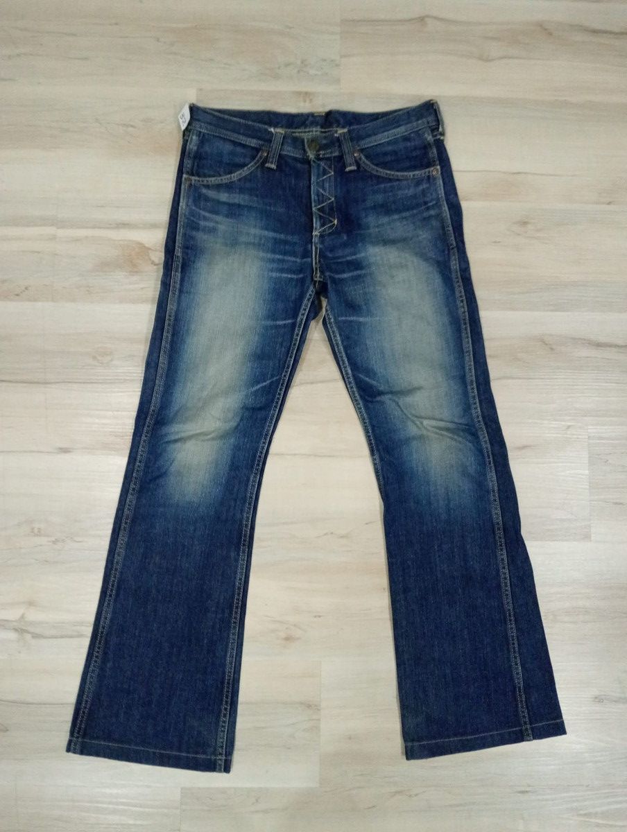 Lee Lee Rider distressed flared denim Size US 32 / EU 48 - 1 Thumbnail