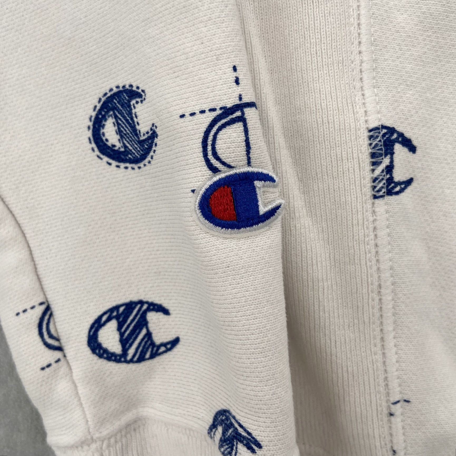 Champion Champion Sweatshirt Womens Medium White Reverse Weave Logo Pullover Sweatshirt Size M / US 6-8 / IT 42-44 - 5 Thumbnail