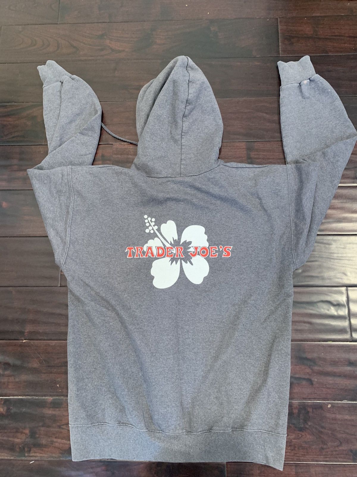 Hanes Vintage Trader Joes grey zip up Size US M / EU 48-50 / 2 - 1 Thumbnail