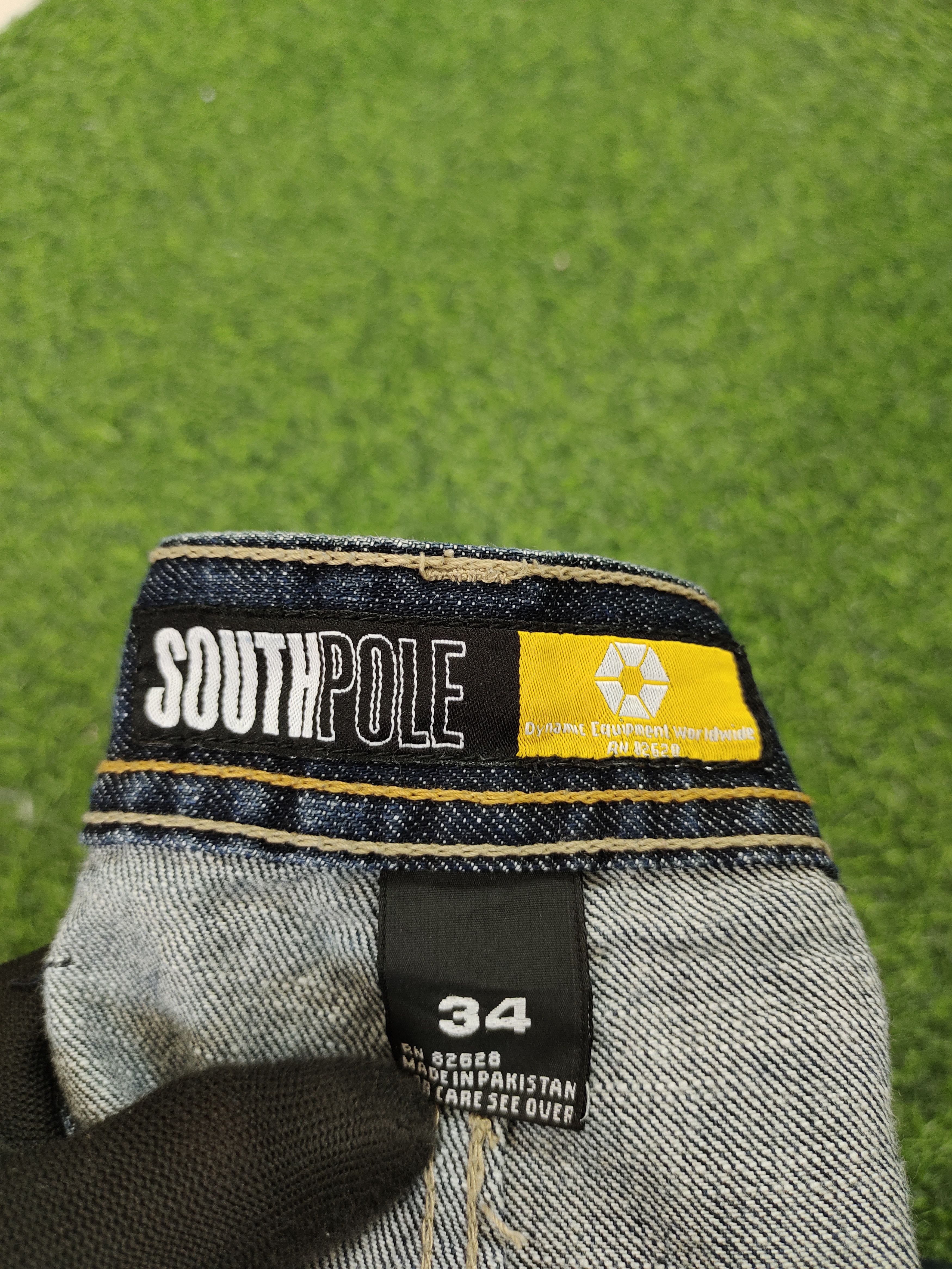 Southpole Vintage Y2k Southpole Patches Distress Faded Baggy Jeans Size US 34 / EU 50 - 9 Thumbnail