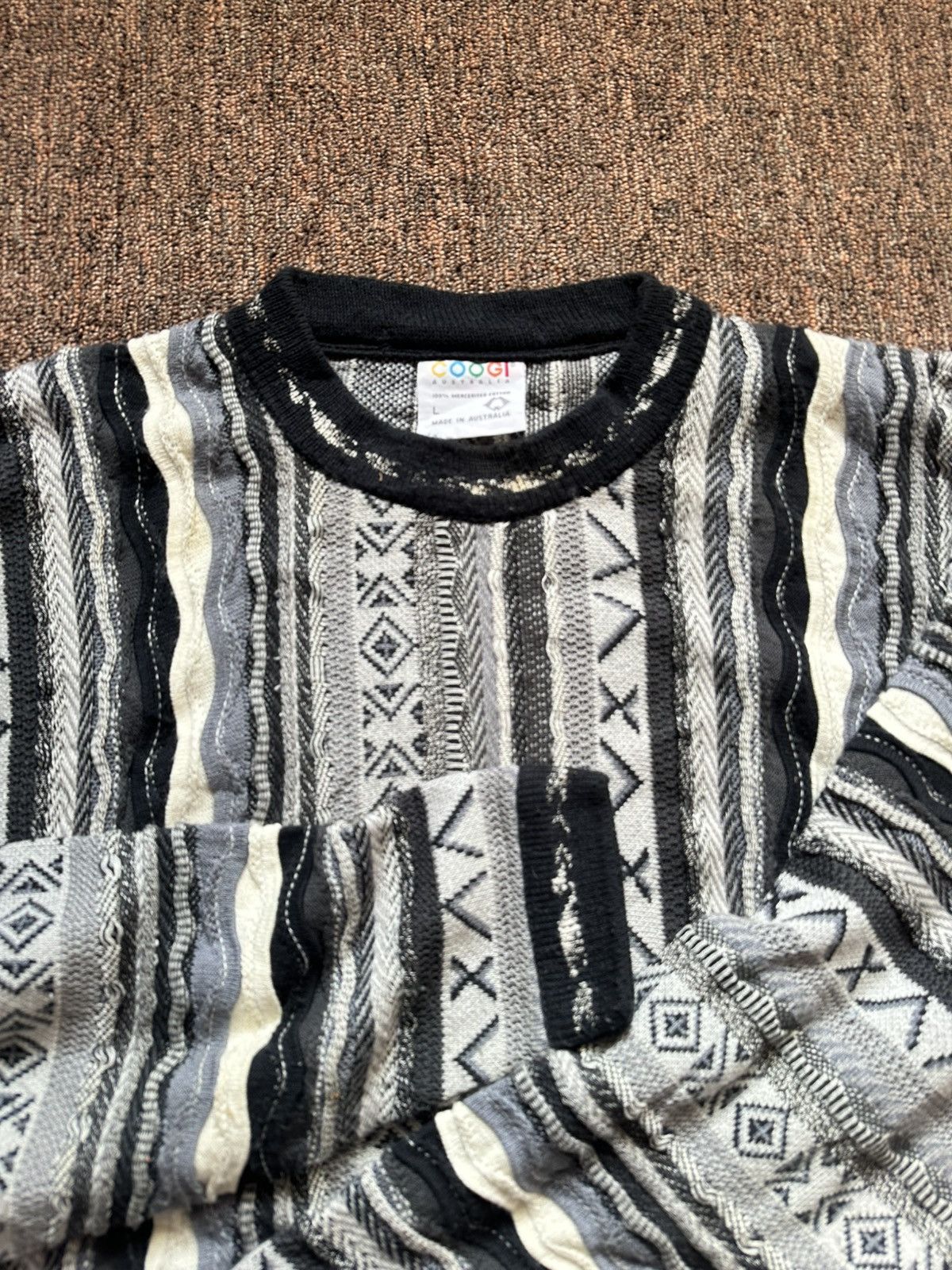 Coogi COOGI Australia Mercerized 3D Knit Sweater Black Grey Size L Size US S / EU 44-46 / 1 - 4 Thumbnail