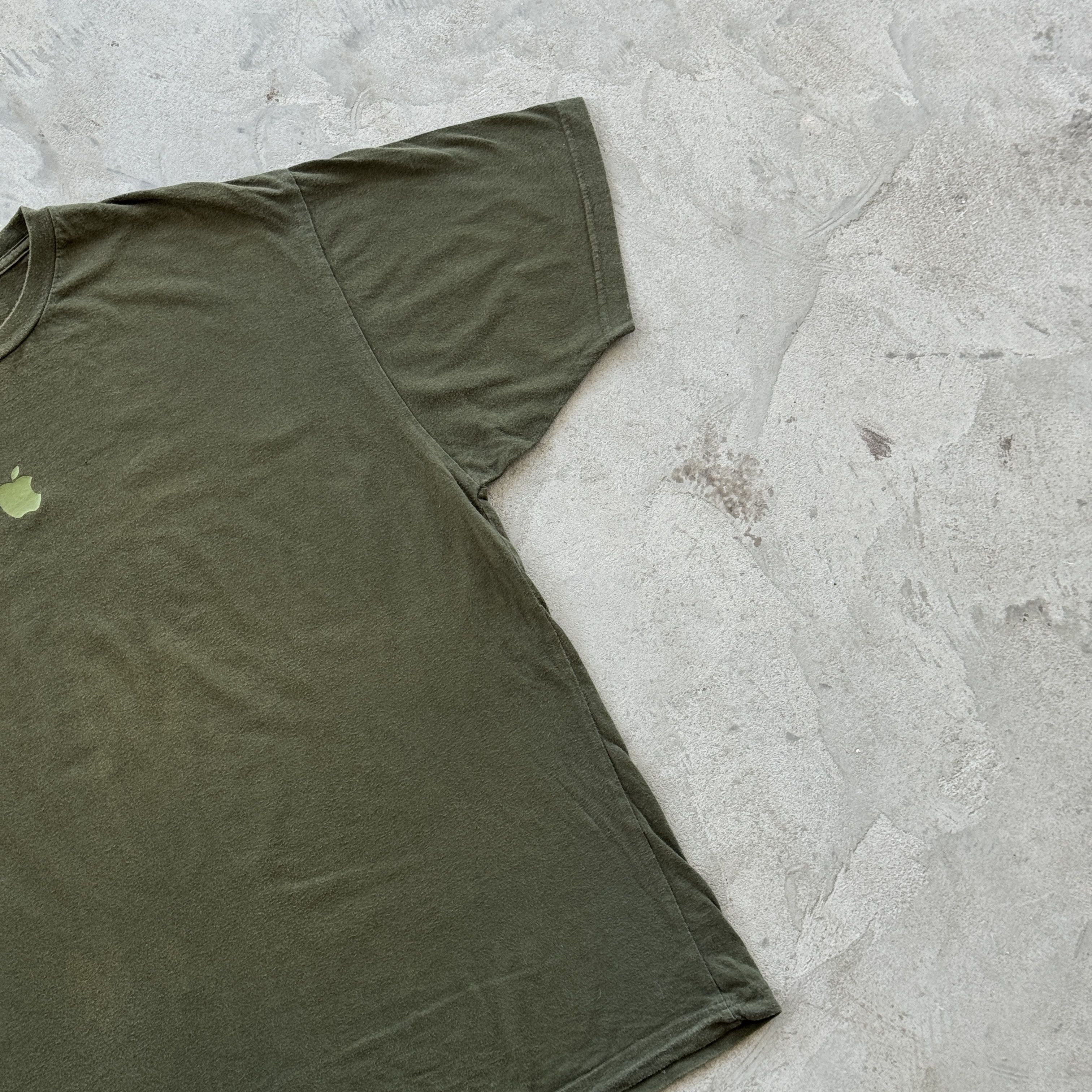 Apple Vintage Apple Logo Khaki Green T-Shirt Promo Corporate Tee Size US L / EU 52-54 / 3 - 3 Thumbnail