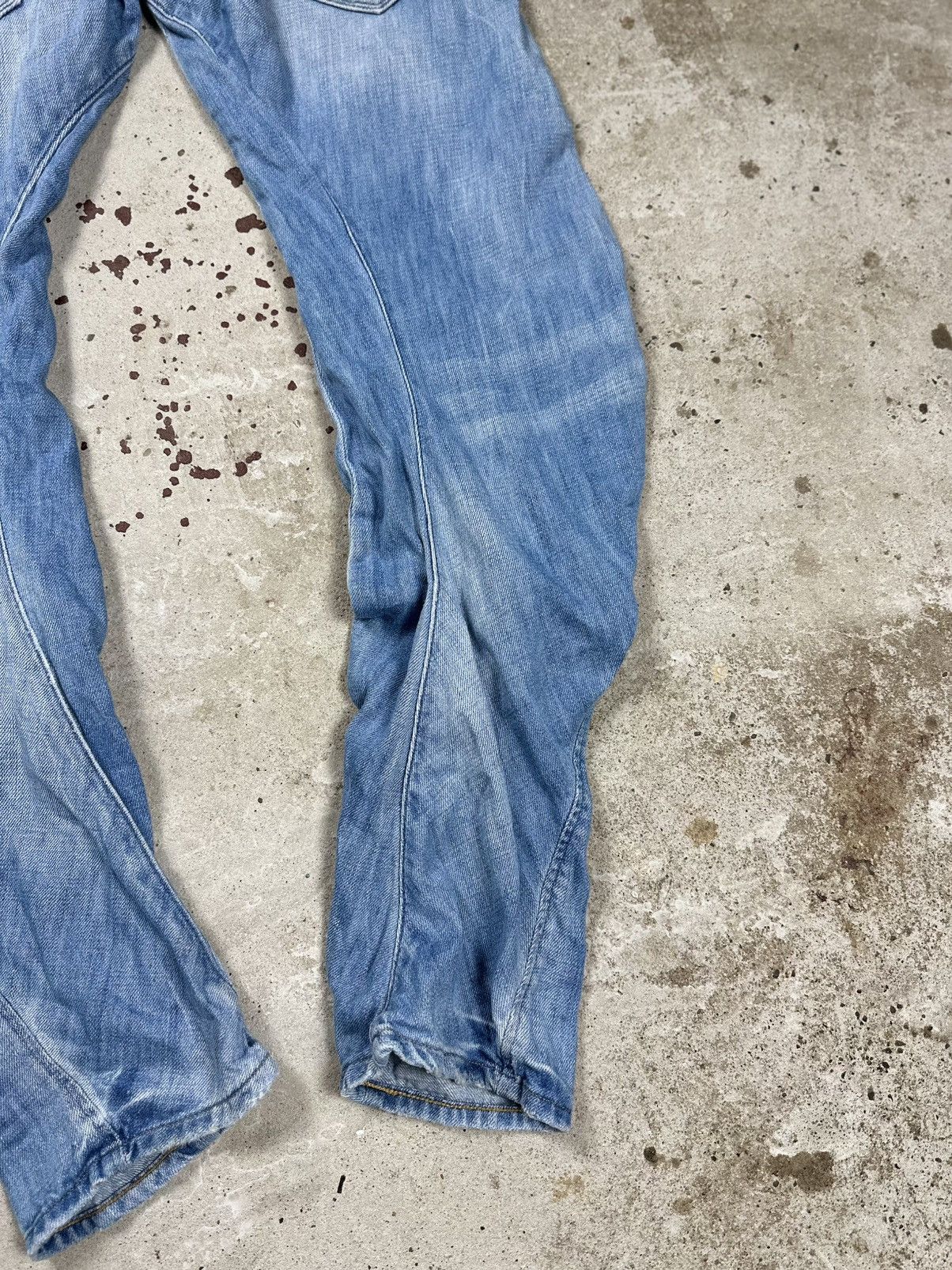 G-Star × Japanese Brand × Vintage Vintage Y2K G Star Raw 3301 Distressed Tapered Denim Jeans Size US 31 - 10 Thumbnail