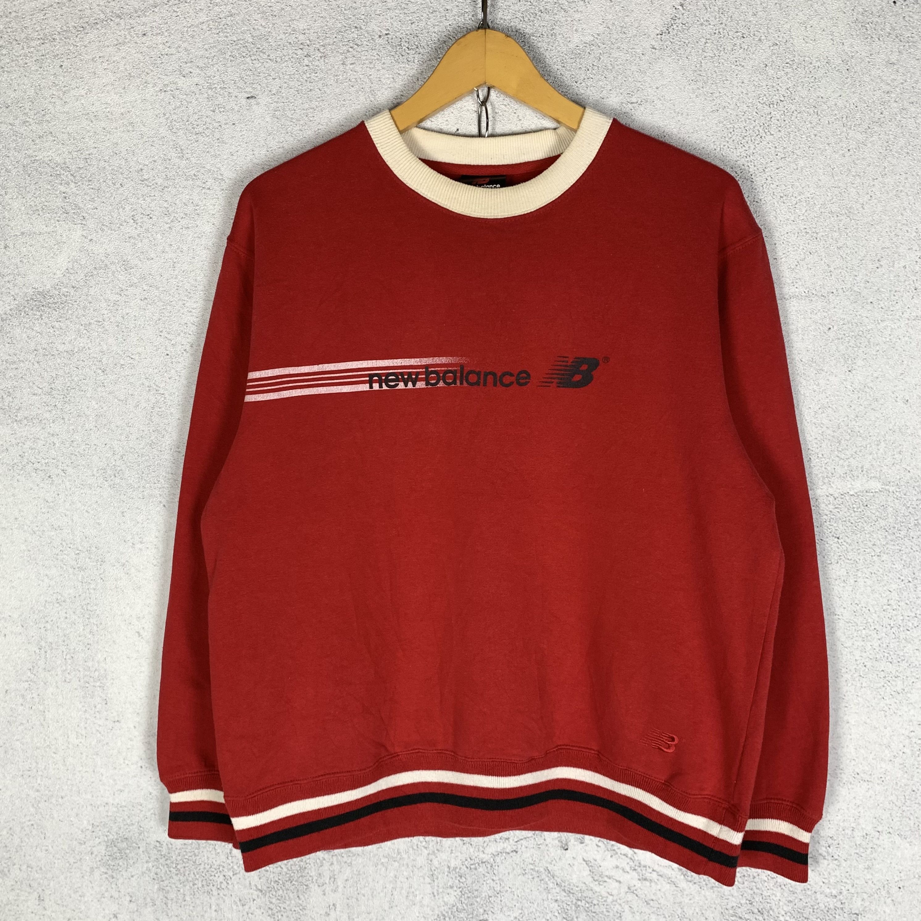 New Balance Vintage New Balance Sweatshirt Crewneck Size US M / EU 48-50 / 2 - 1 Thumbnail
