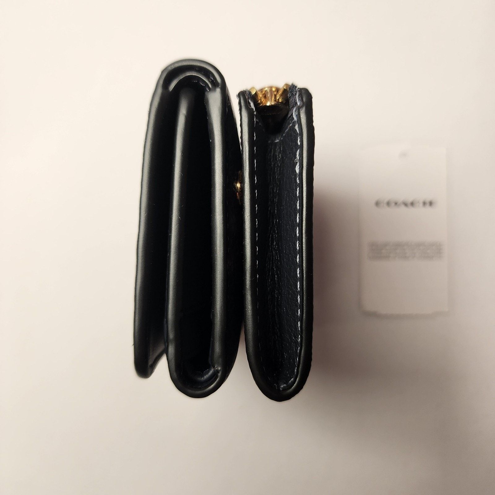 Coach NWT Coach CZ448 2in1 Card Holder Wallet Signature Cherry Size ONE SIZE - 4 Thumbnail