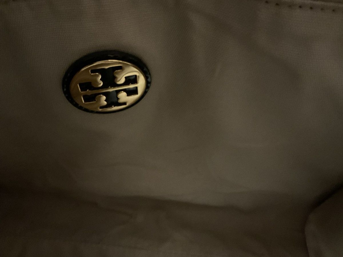 Tory Burch Tory Burch Black Nylon/Patent Small Ella Tote Size ONE SIZE - 4 Thumbnail